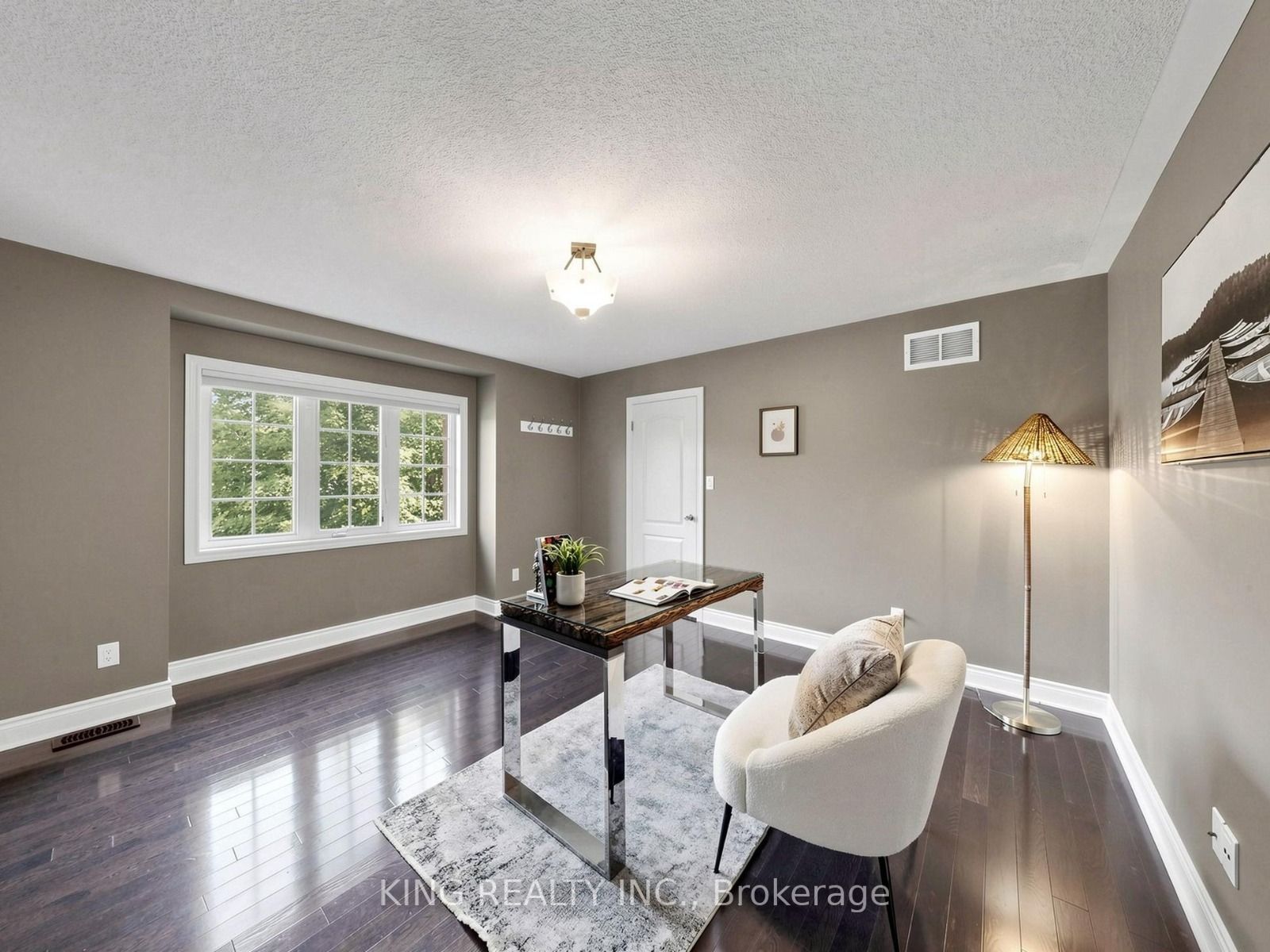 939 Goring Circle Property Photo 20