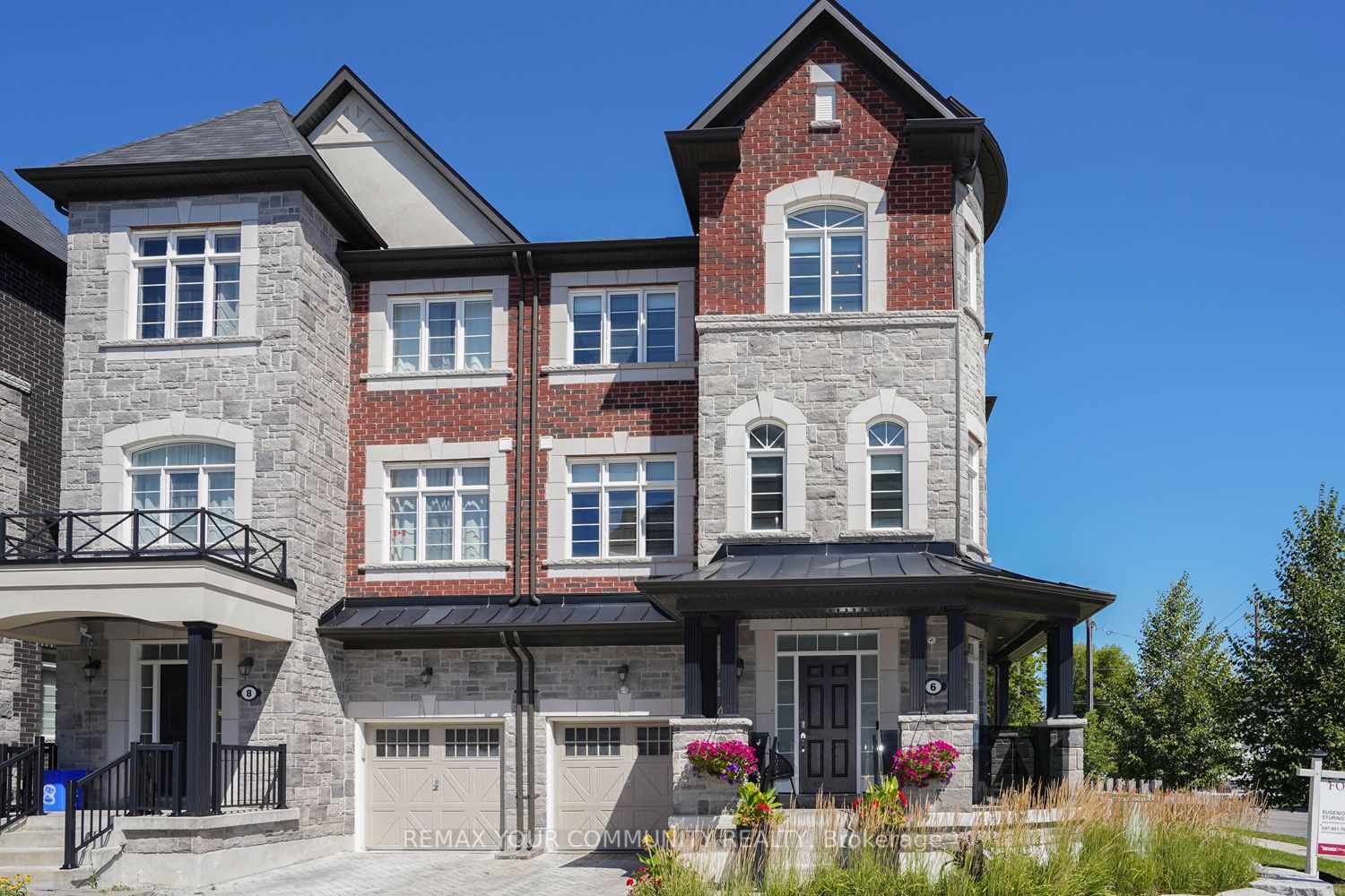 6 Globemaster Lane Property Photo 2