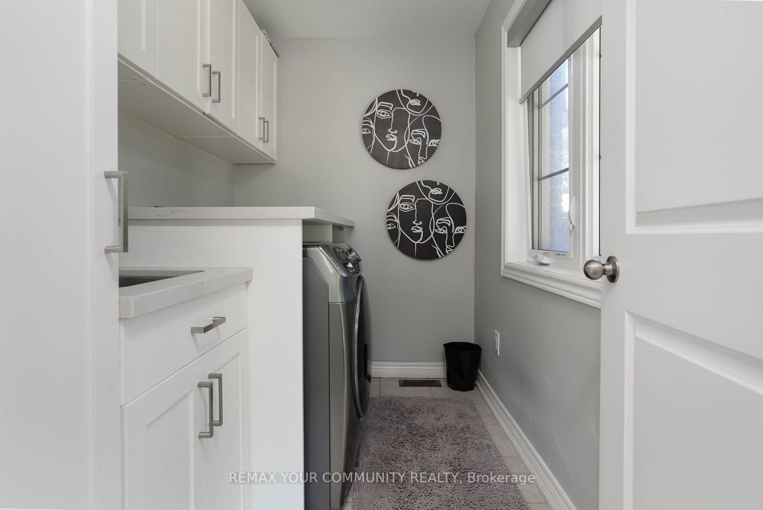 6 Globemaster Lane Property Photo 7