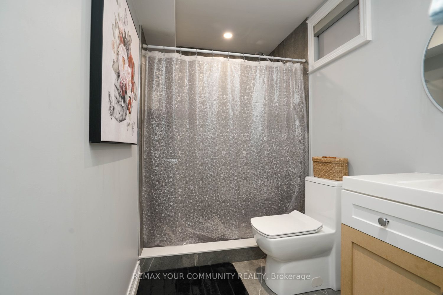 6 Globemaster Lane Property Photo 29