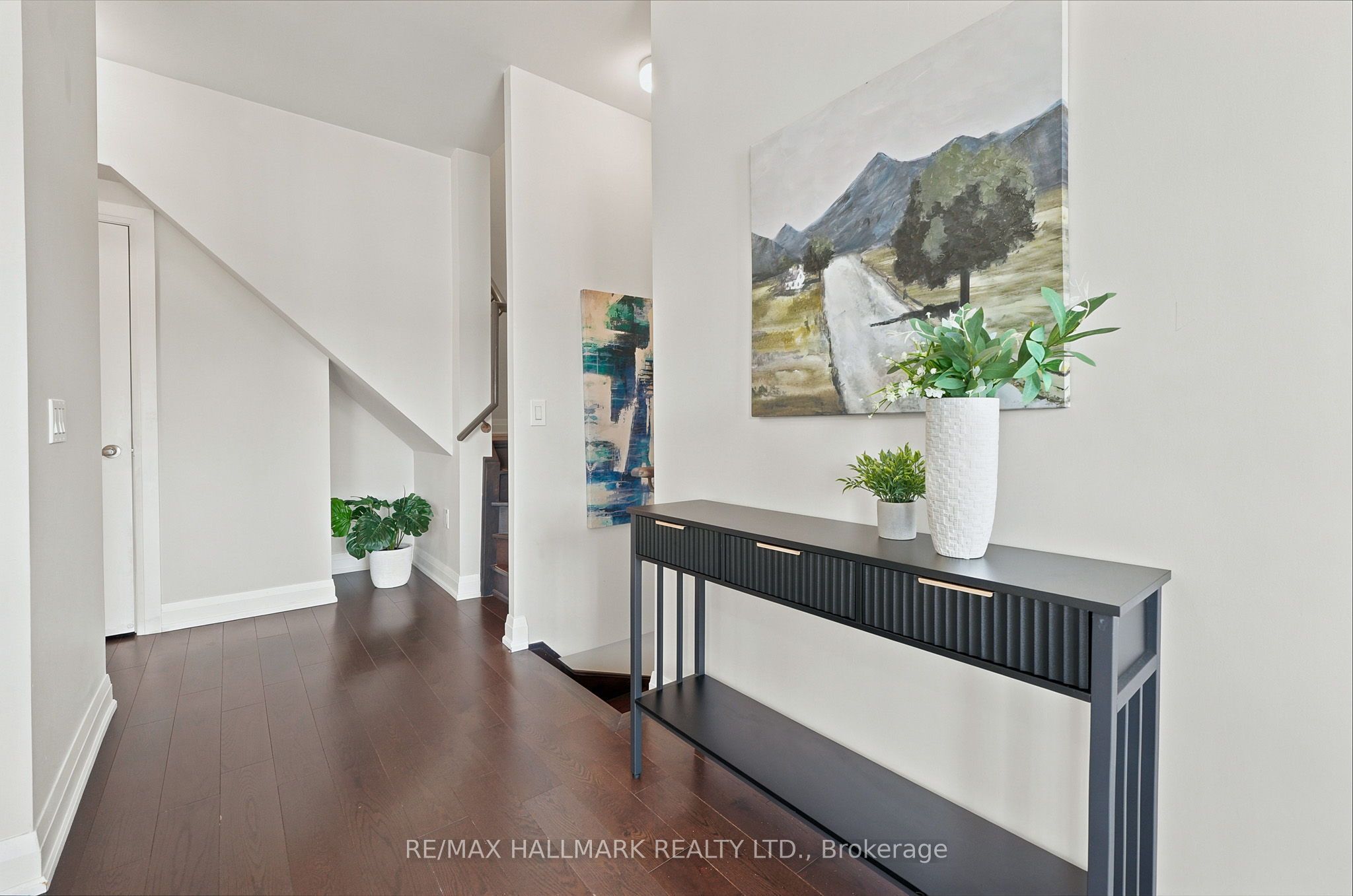 5279 Highway 7 203b Property Photo 19
