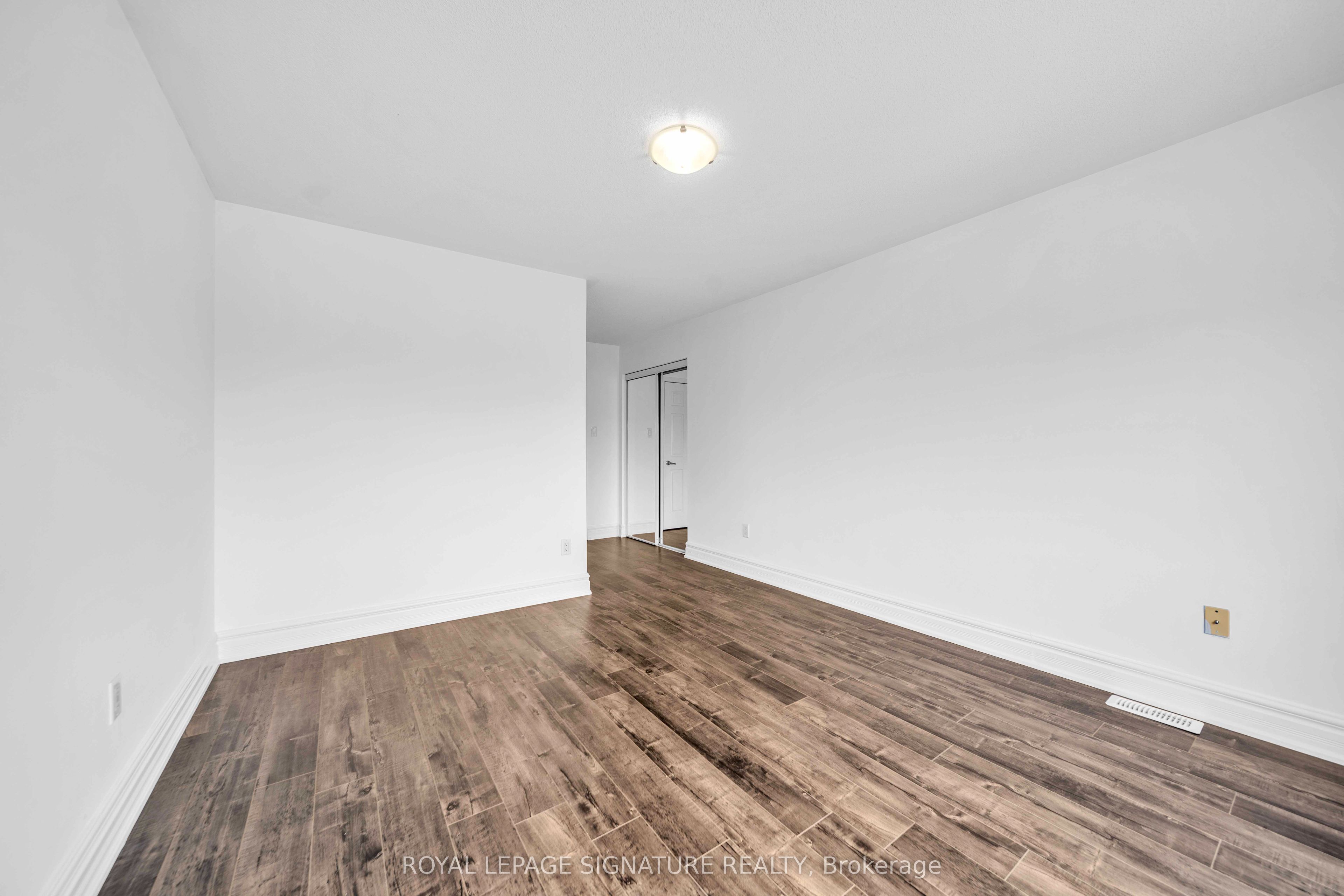 81 Bulmer Crescent Property Photo 12