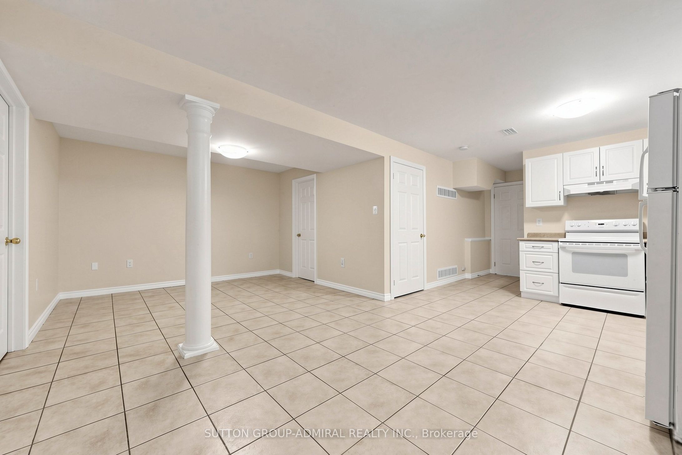203 John Street Bsmt Property Photo 9