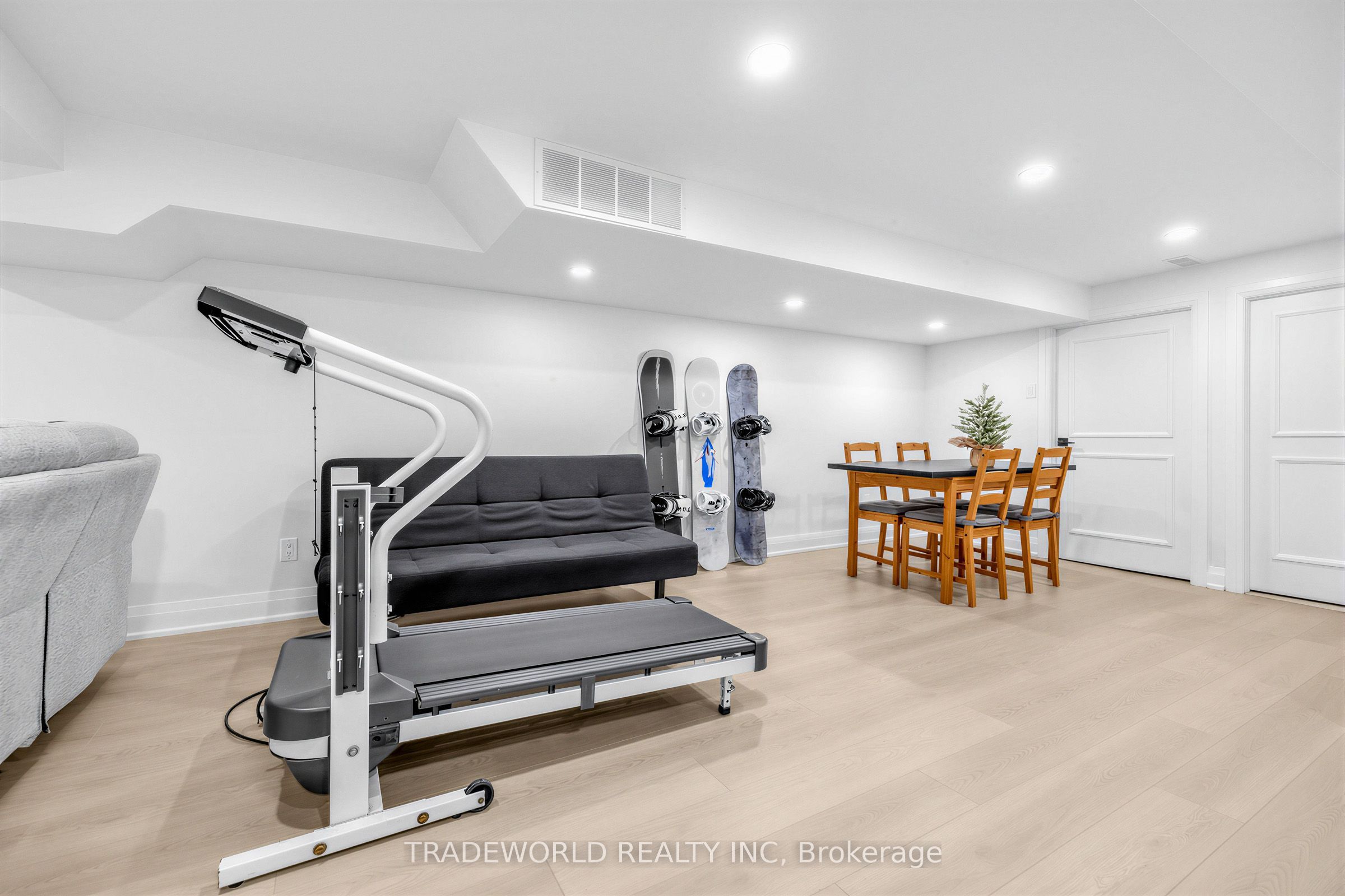 101 Meadowbank Road Property Photo 29