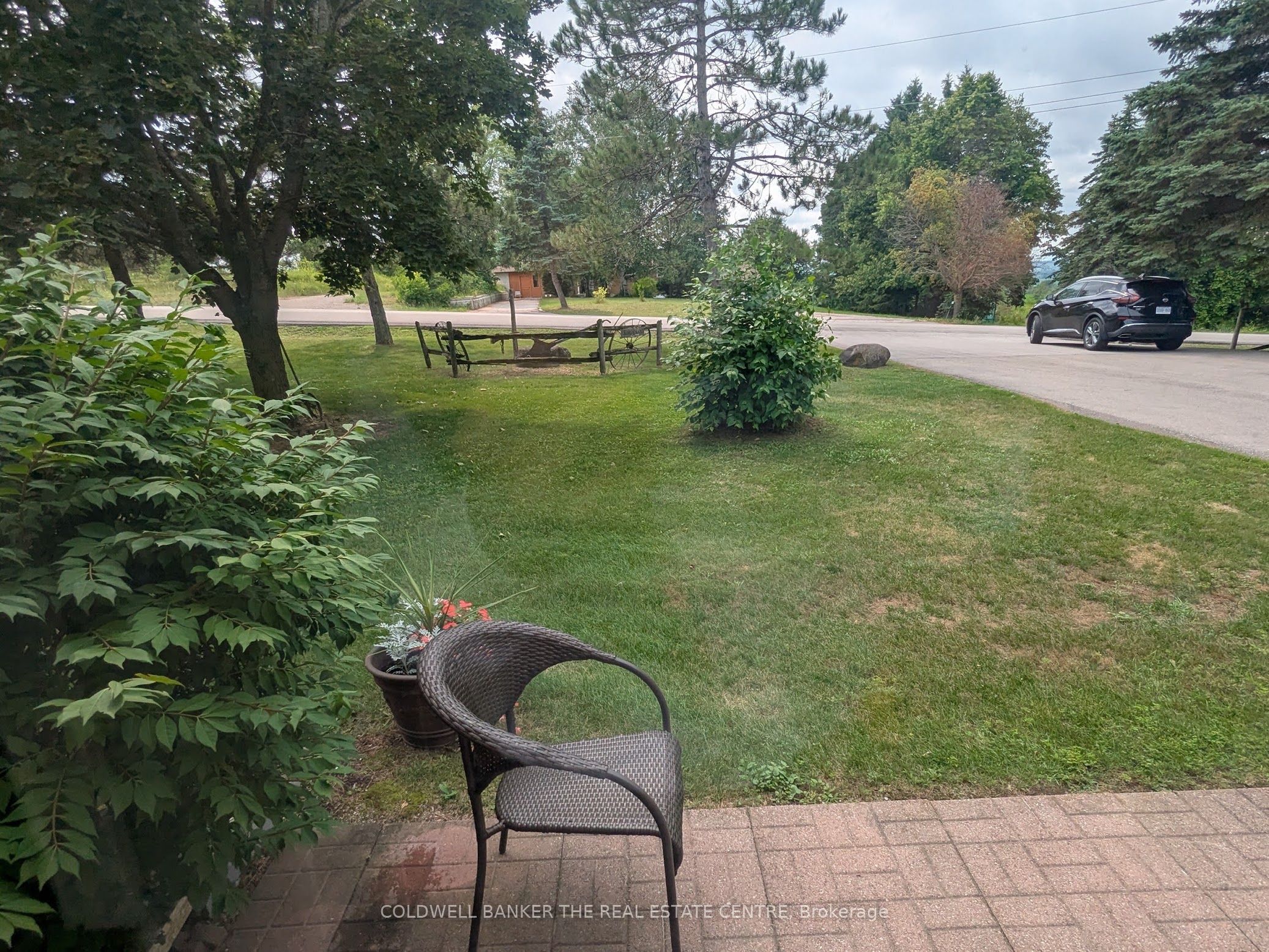 5471 8th Line Property Photo 28