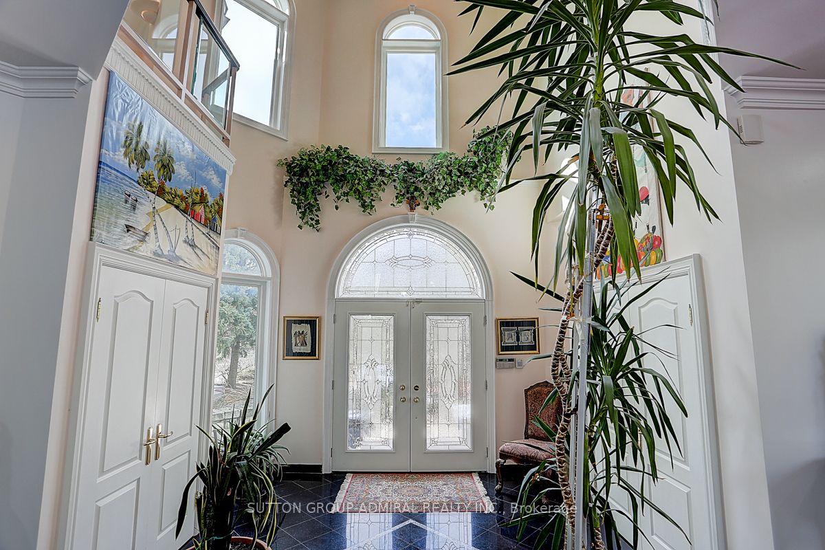 206 Arnold Avenue Property Photo 3