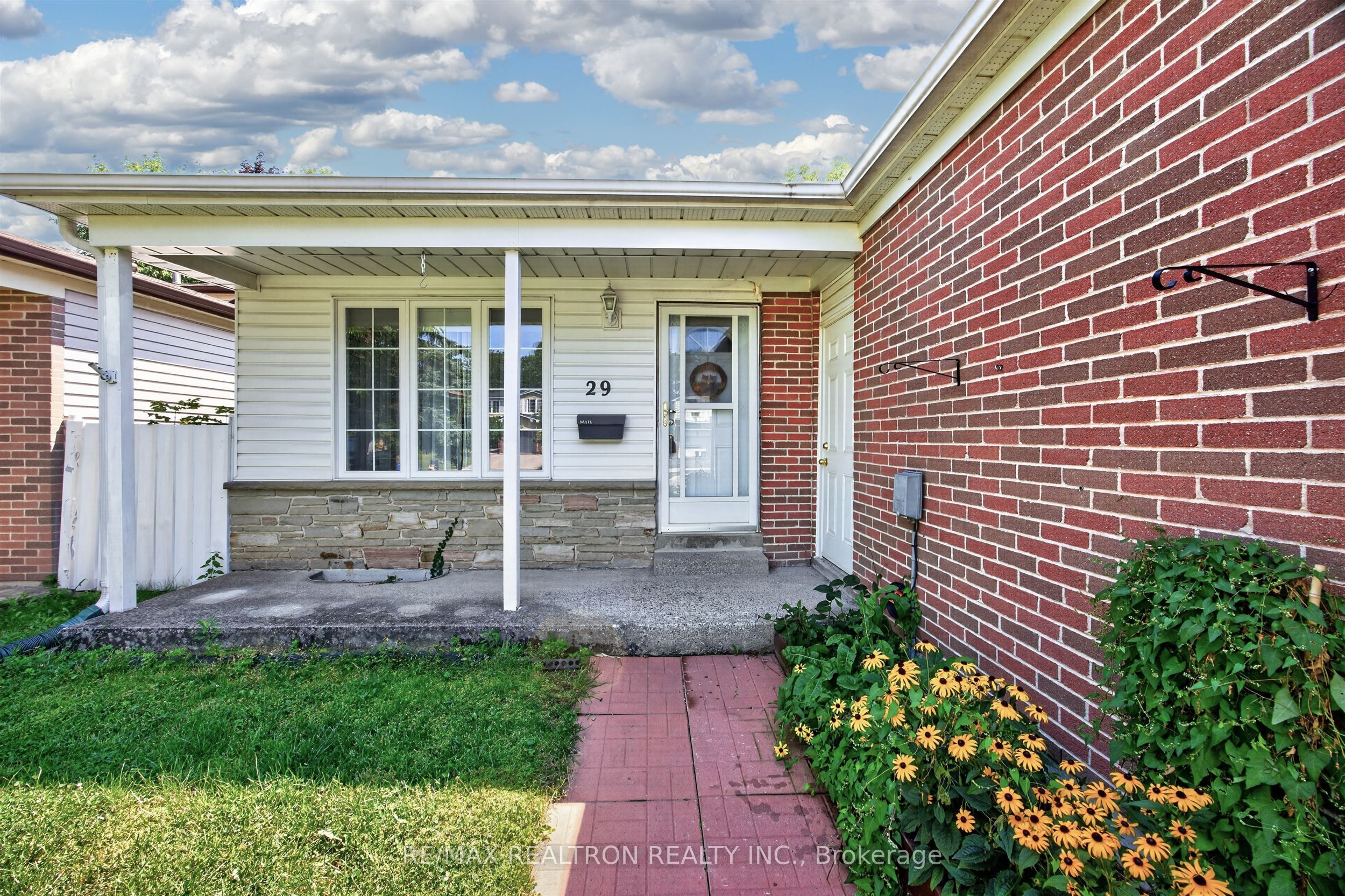 29 Springhead Gardens Property Photo 4