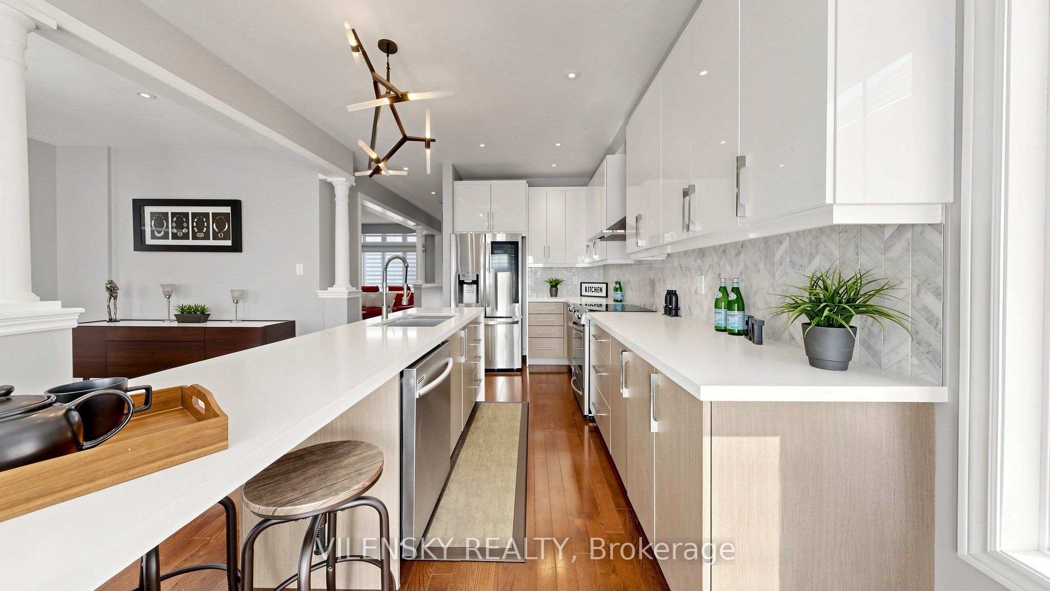 294 Ilan Ramon Boulevard Property Photo 6