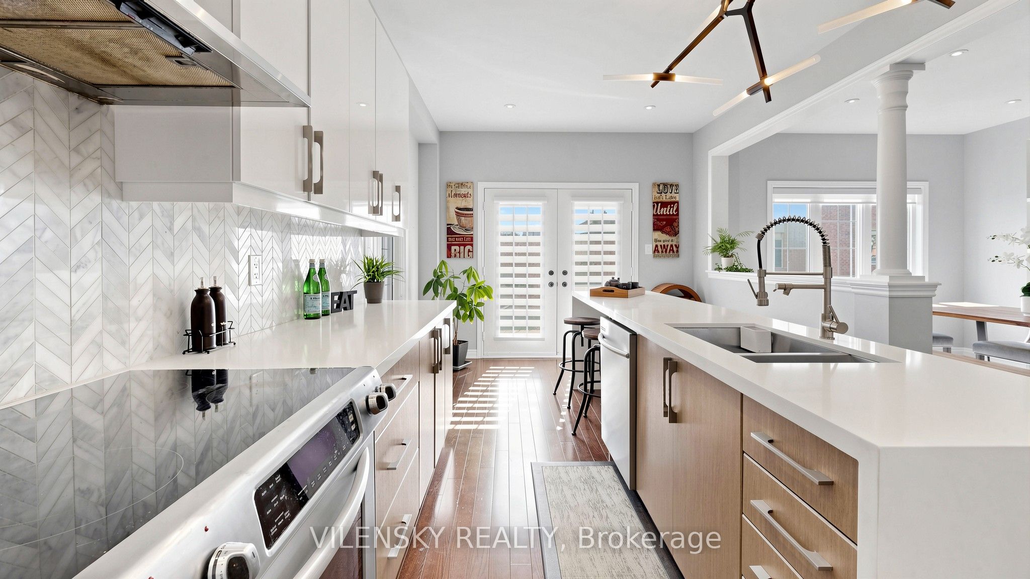294 Ilan Ramon Boulevard Property Photo 7