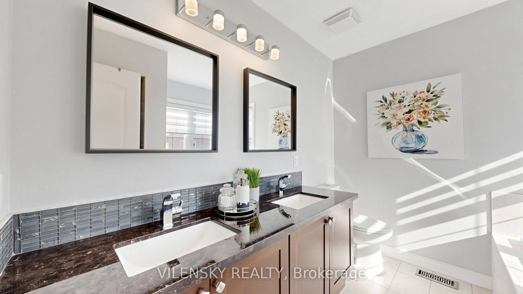 294 Ilan Ramon Boulevard Property Photo 19