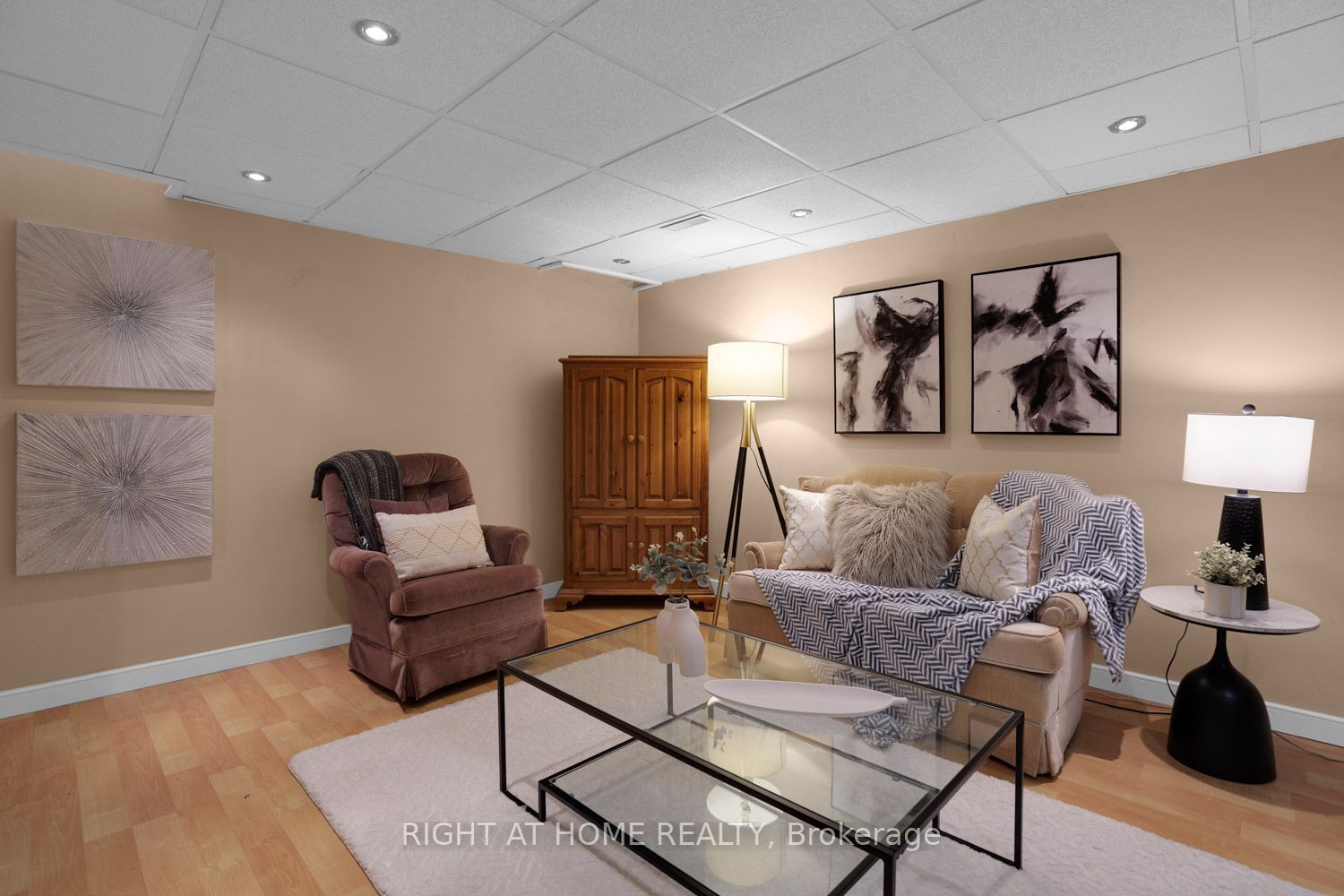 84 Dougherty Crescent Property Photo 13