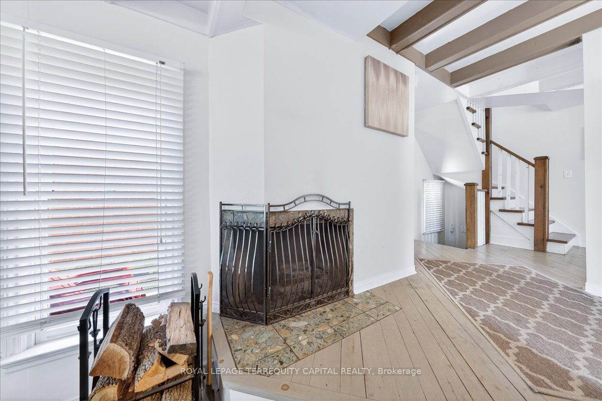 260 Douglas Road Property Photo 14
