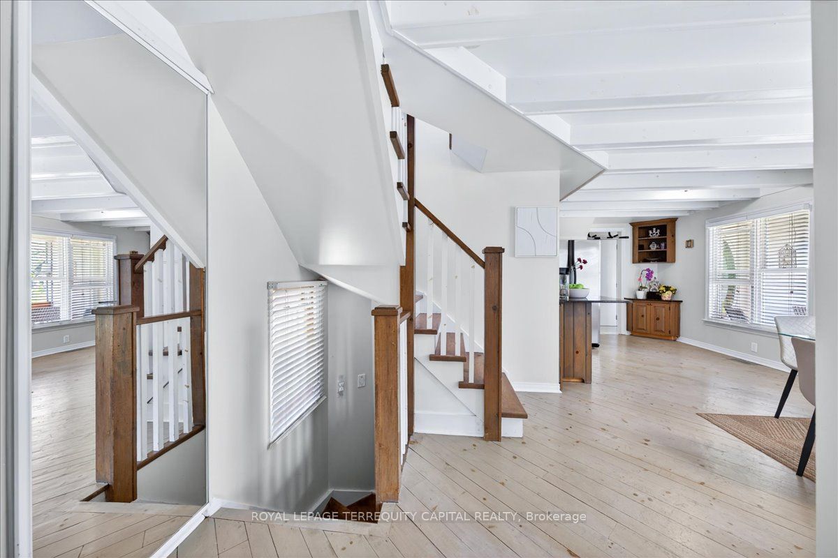 260 Douglas Road Property Photo 15