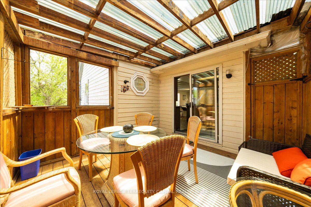 260 Douglas Road Property Photo 23