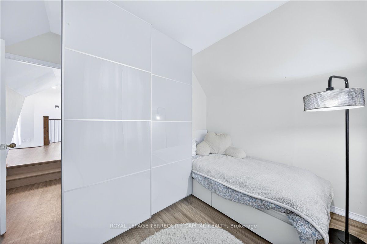 260 Douglas Road Property Photo 40