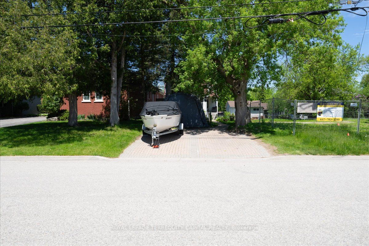 260 Douglas Road Property Photo 46