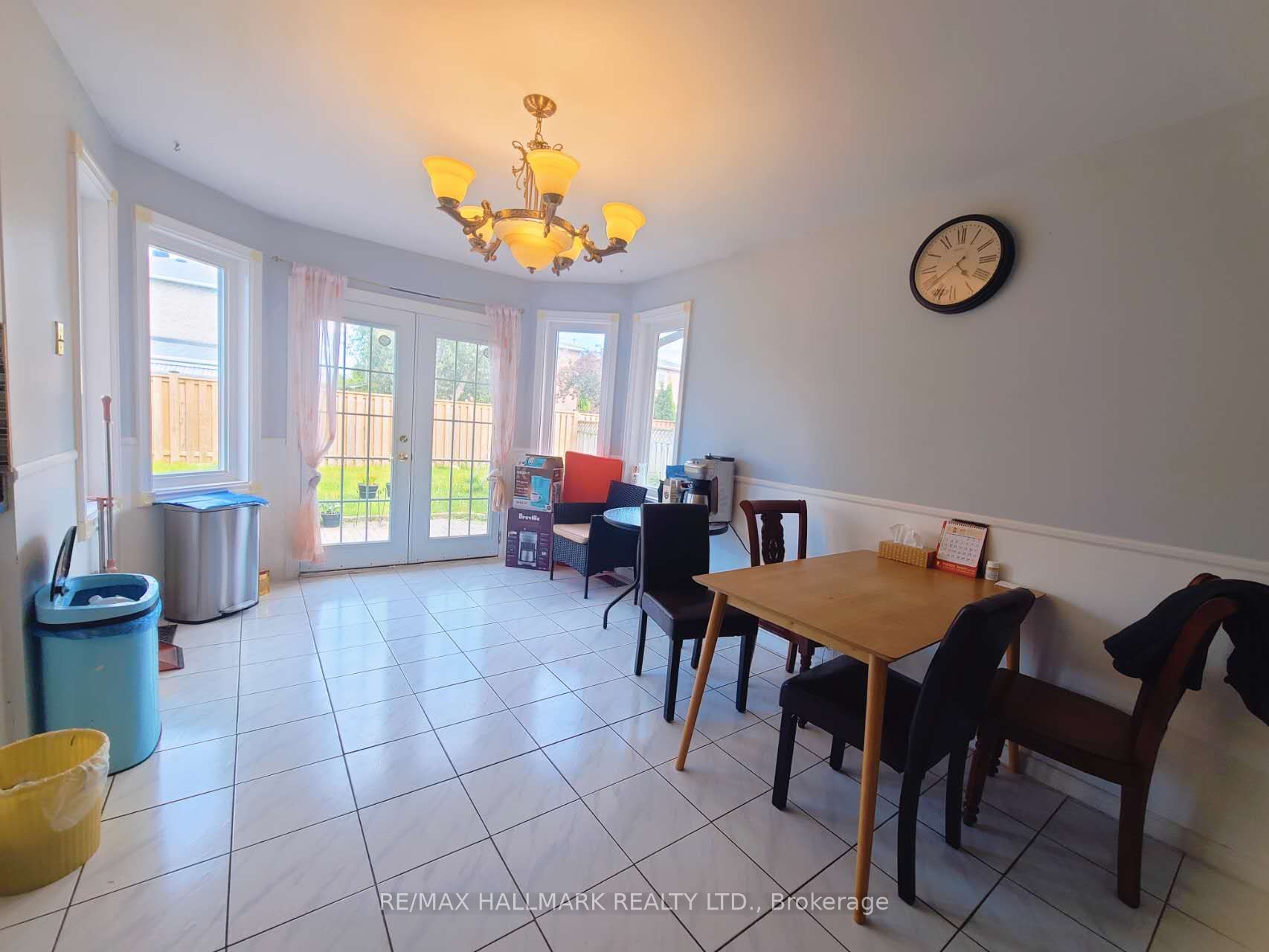 63 Cairns Drive Property Photo 3