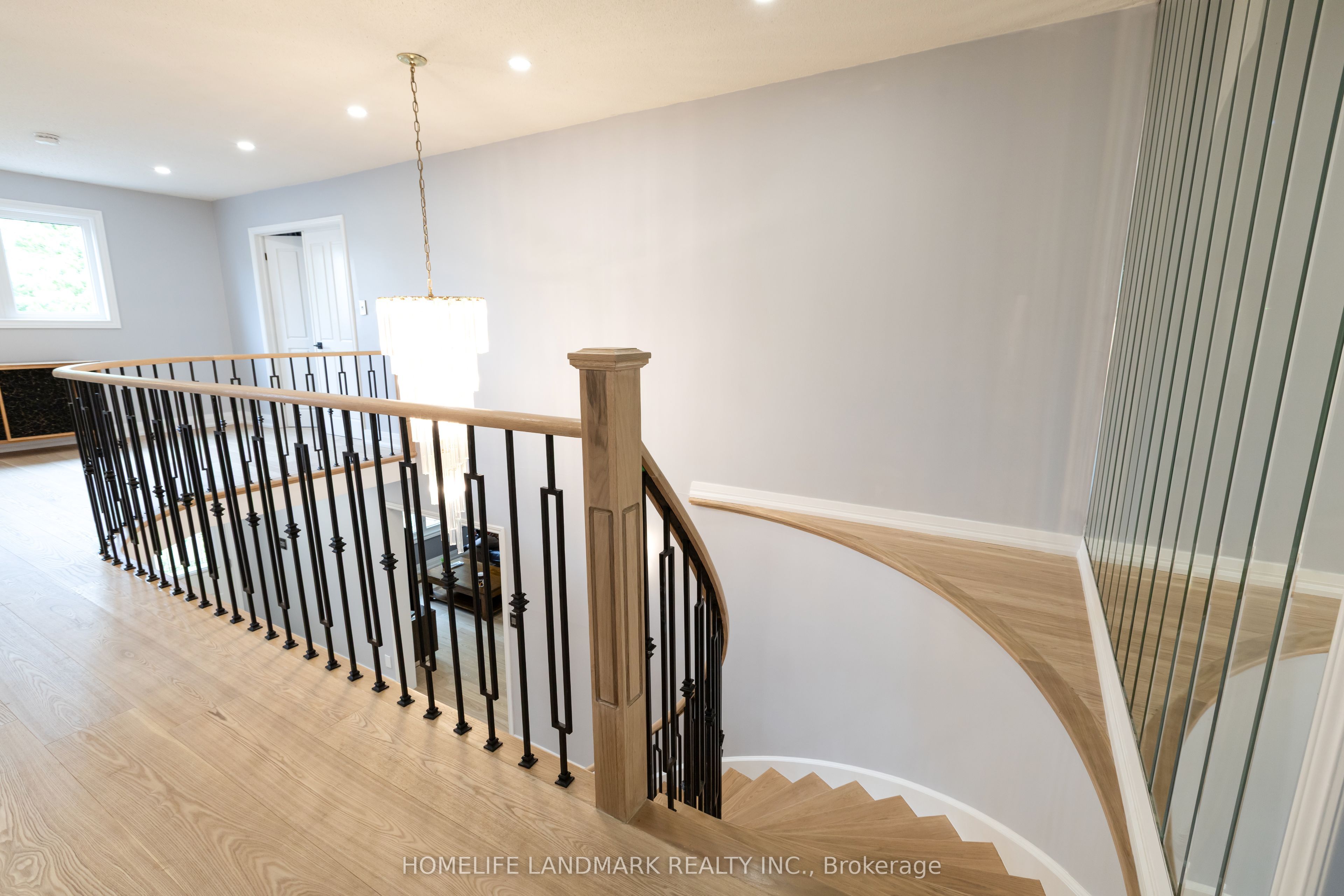 9755 Keele Street Property Photo 22