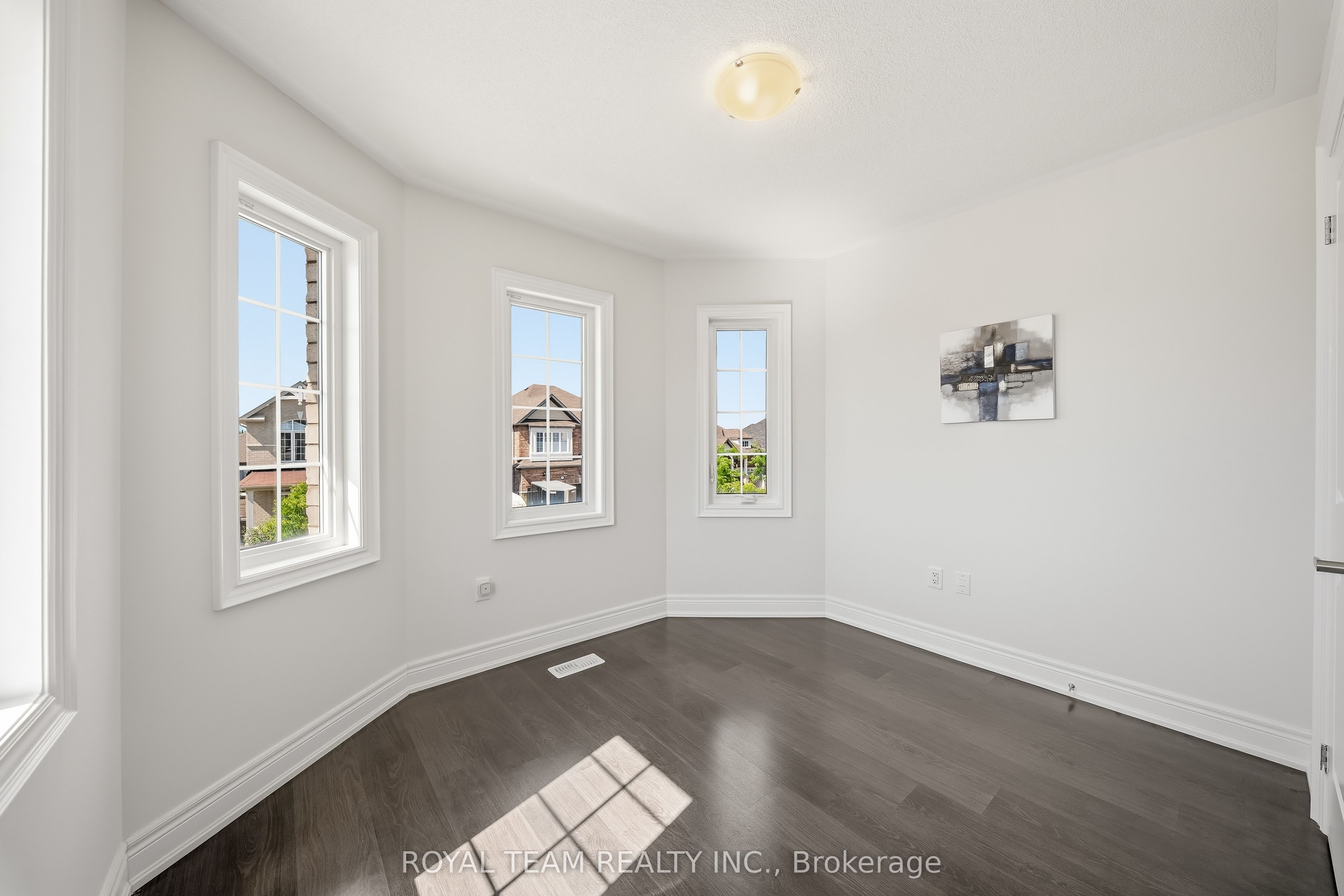 97 Kingknoll Crescent Property Photo 26