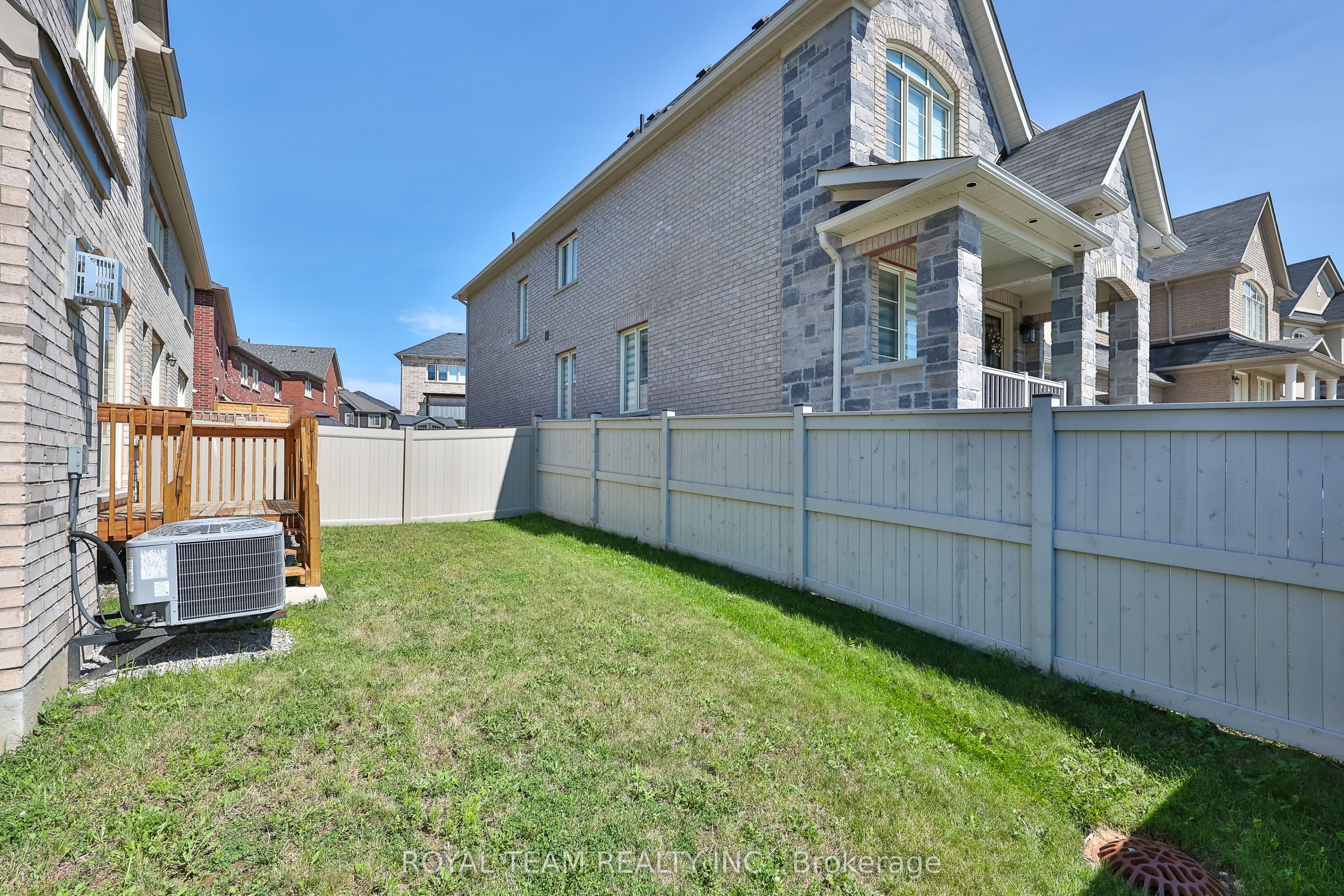 97 Kingknoll Crescent Property Photo 29