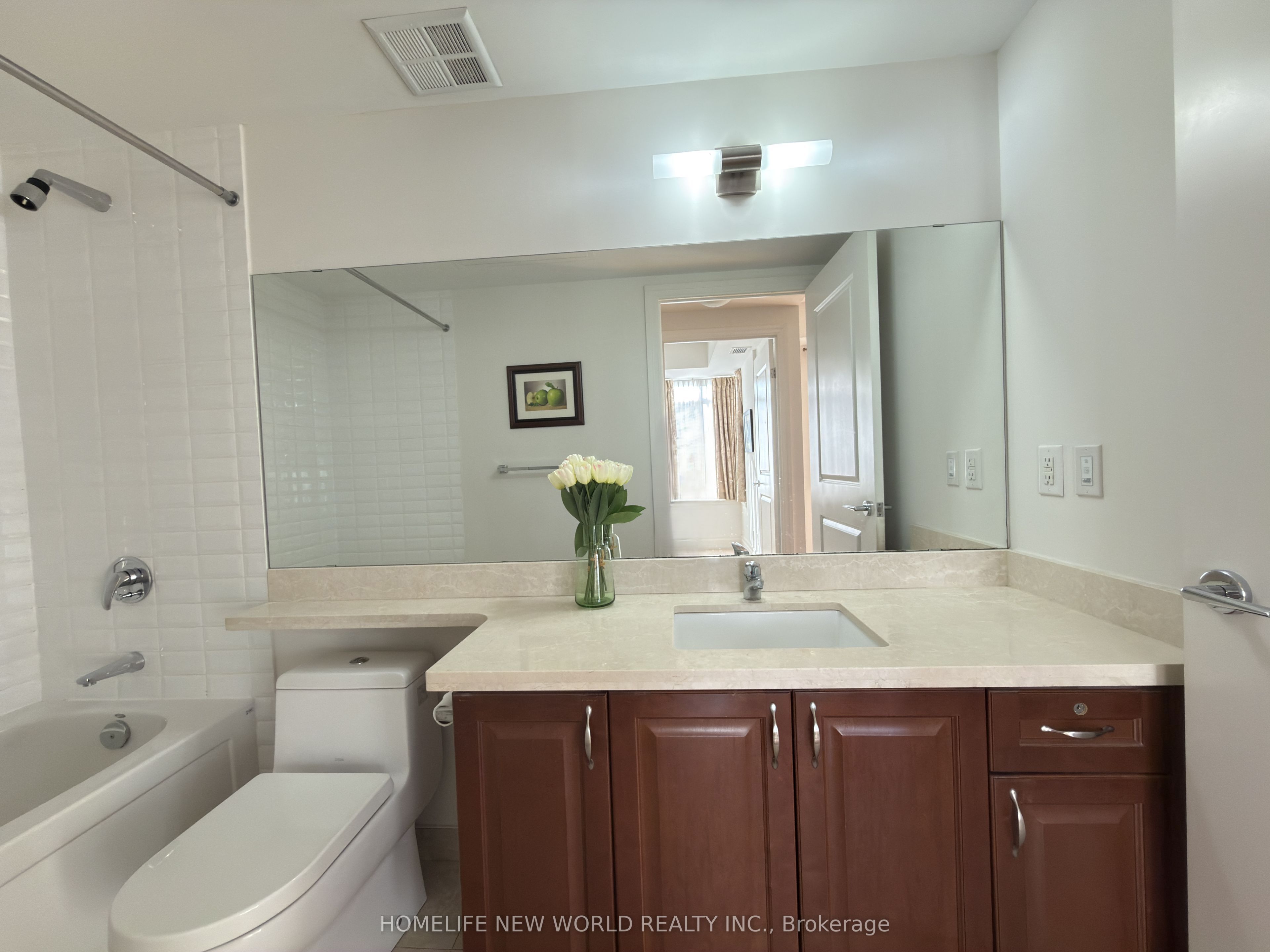 151 Upper Duke Crescent 403 Property Photo 13