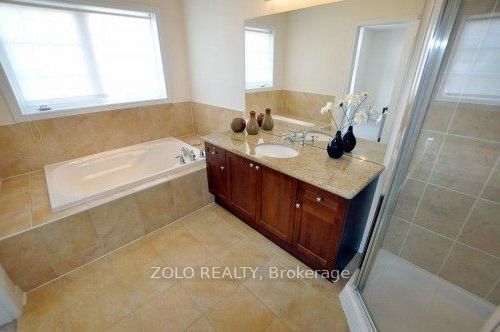 584 Tapestry Lane 16 Property Photo 7