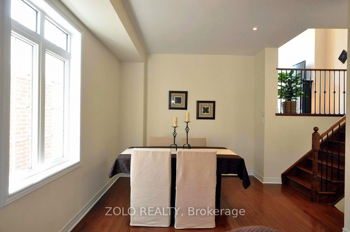 584 Tapestry Lane 16 Property Photo 33
