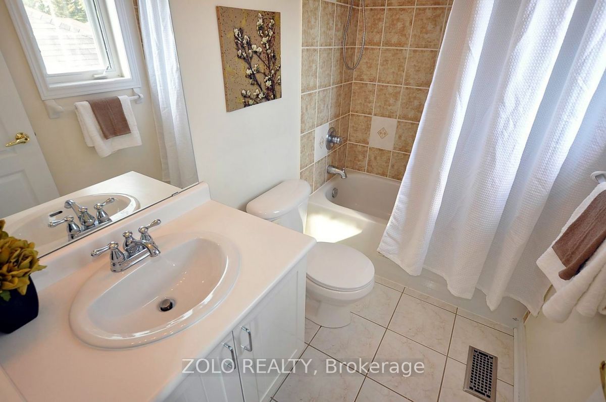 584 Tapestry Lane 16 Property Photo 34