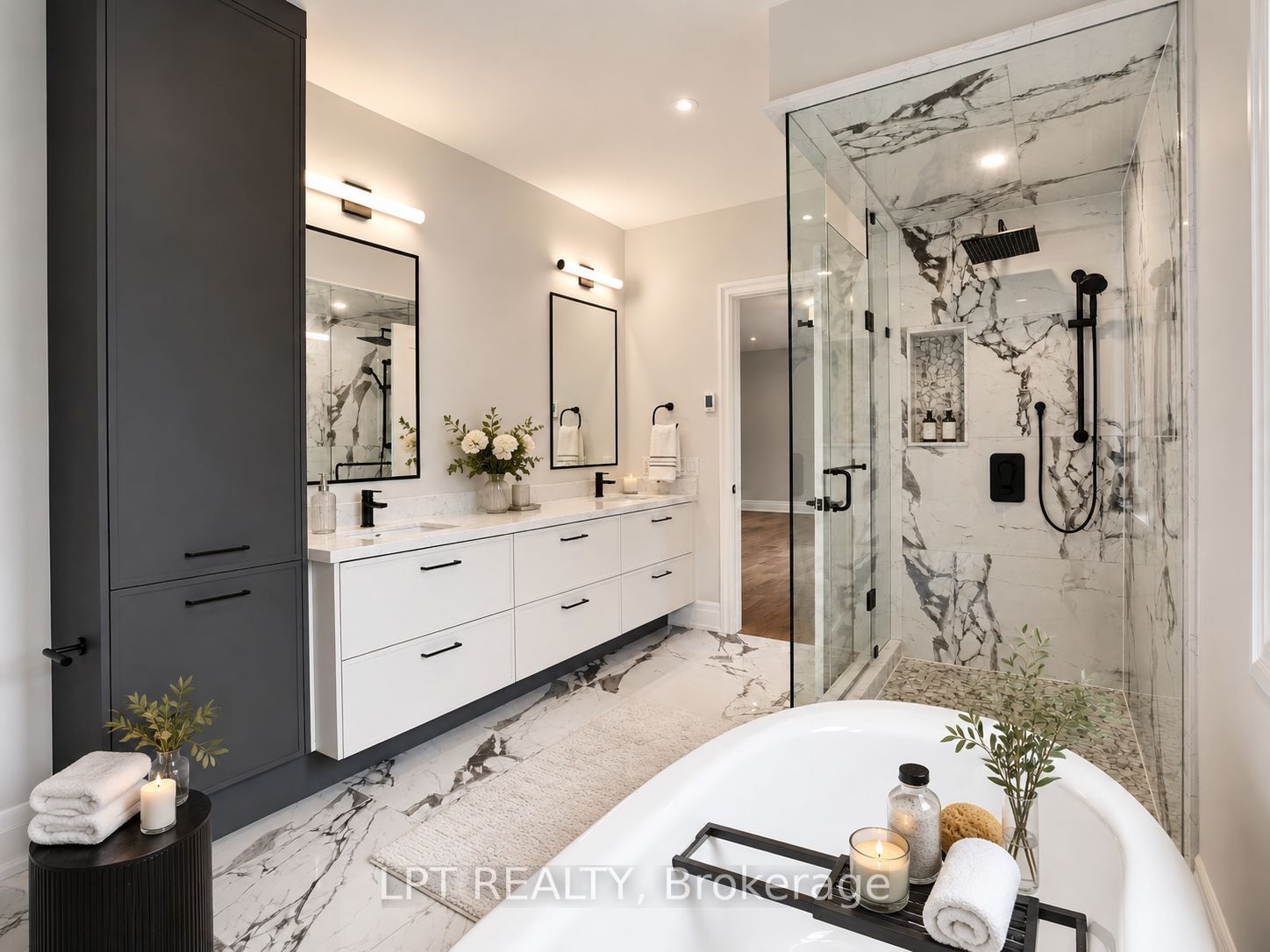 7 Richmond Park Drive Property Photo 26