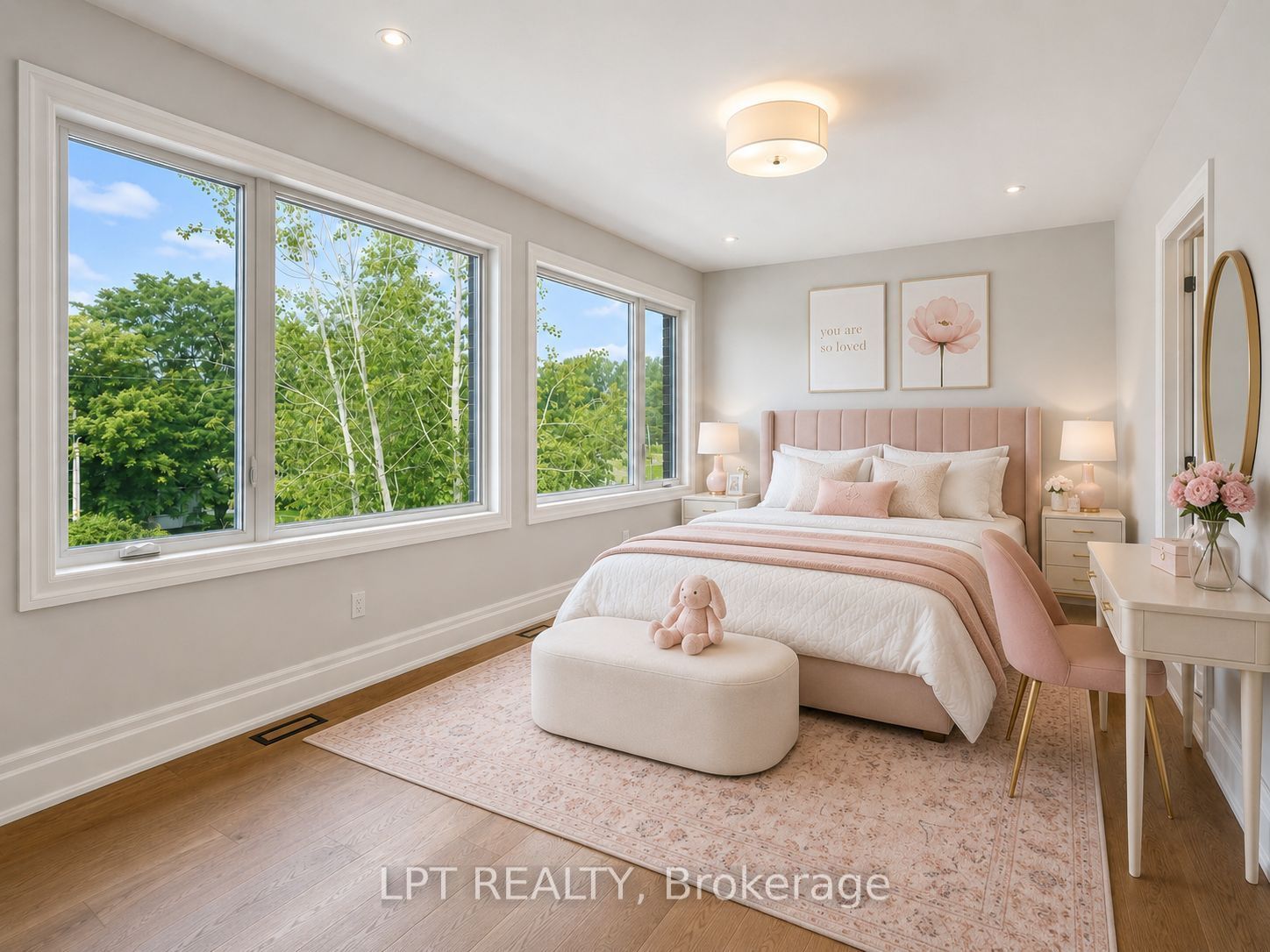 7 Richmond Park Drive Property Photo 31