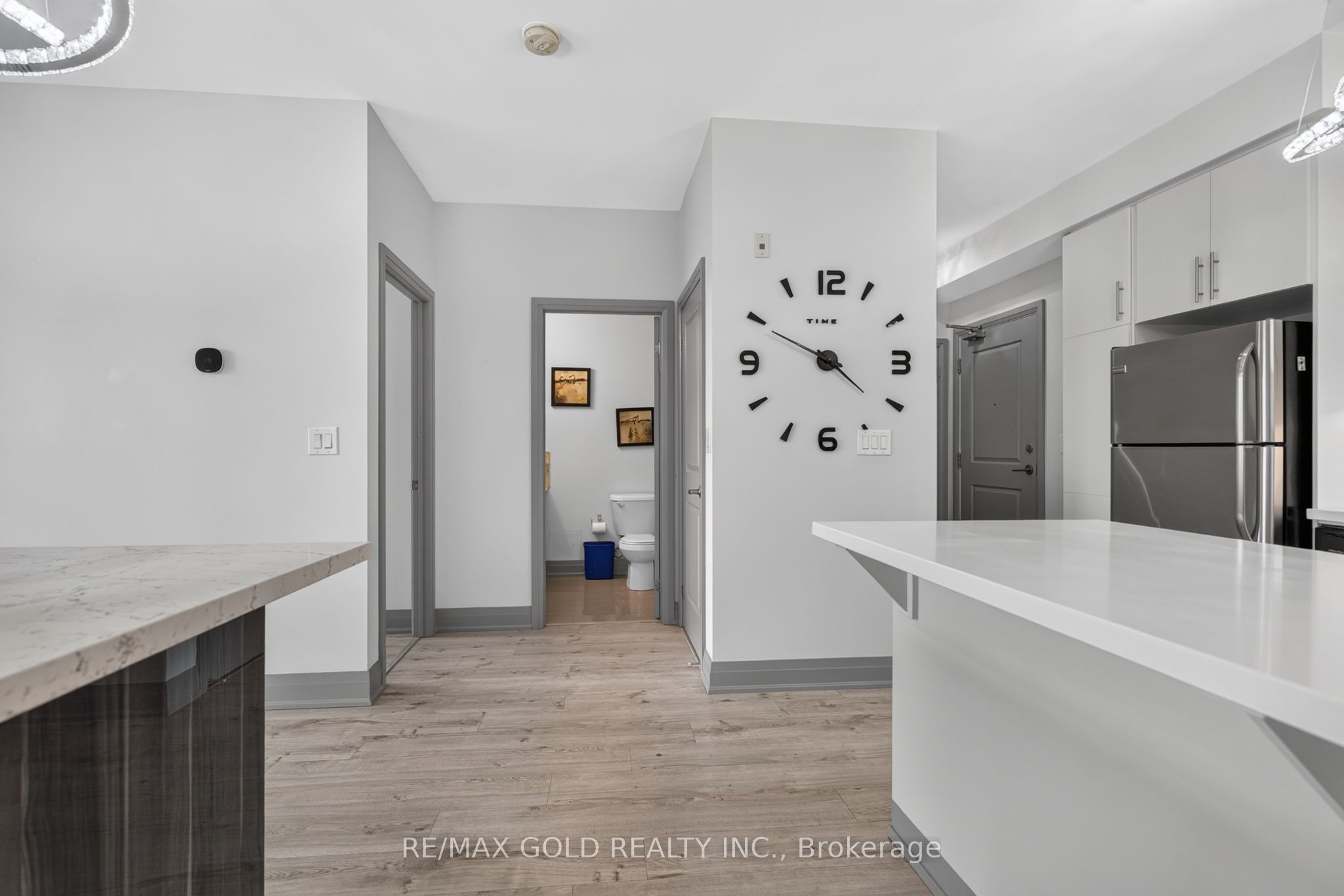 24 Woodstream Boulevard 909 Property Photo 18