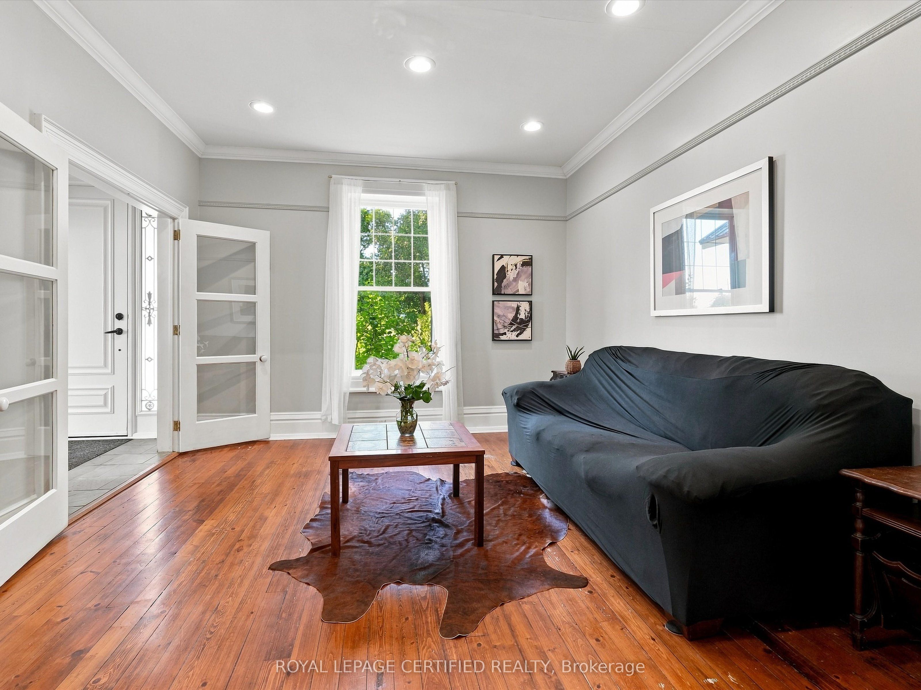 4621 5th Line Property Photo 10