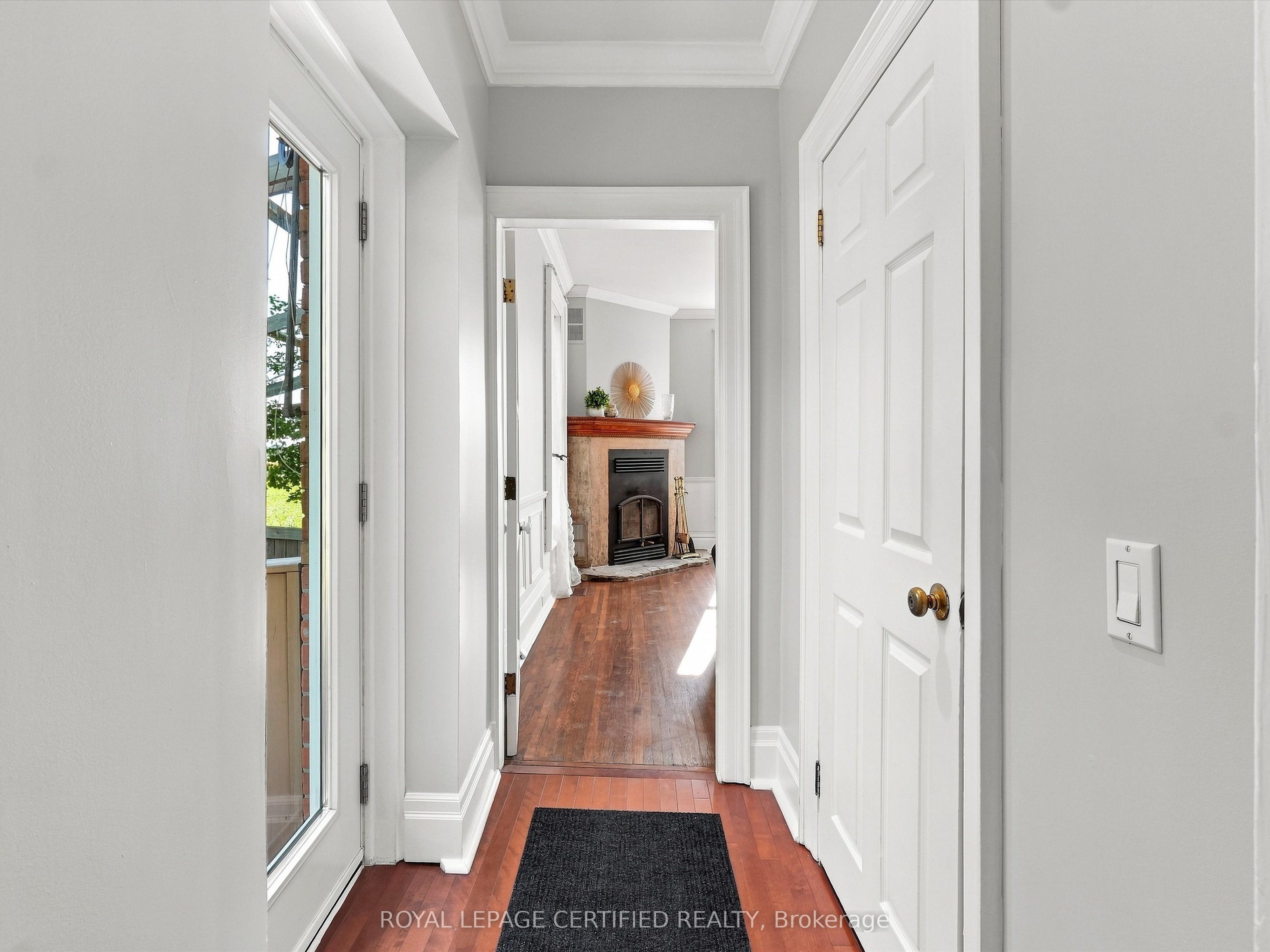 4621 5th Line Property Photo 18