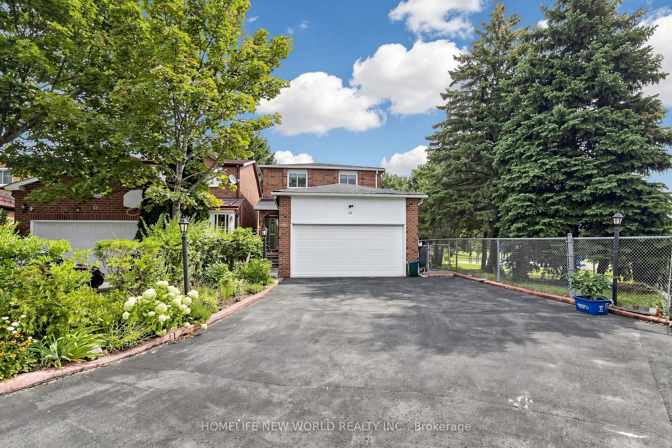 65 Tangmere Crescent Property Photo 1