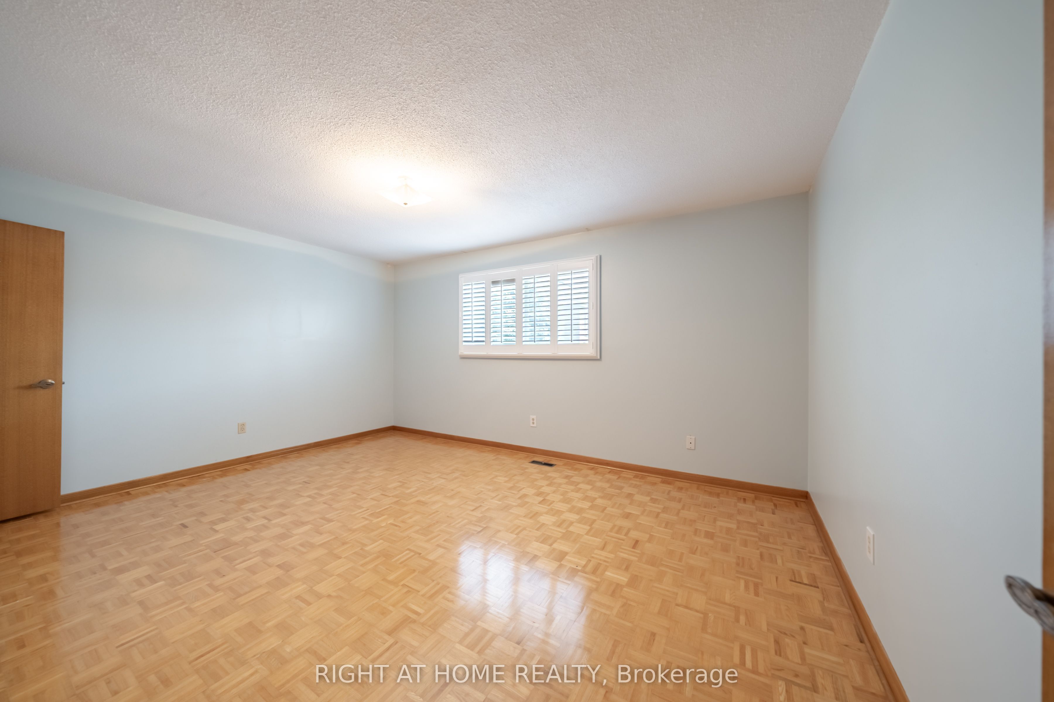 11 Timber Lane Property Photo 19