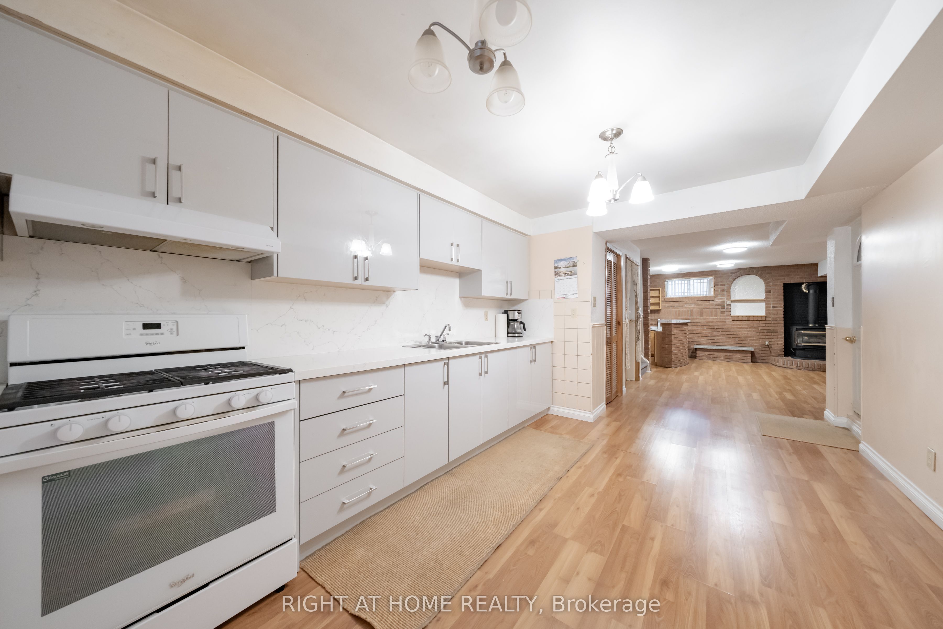 11 Timber Lane Property Photo 32