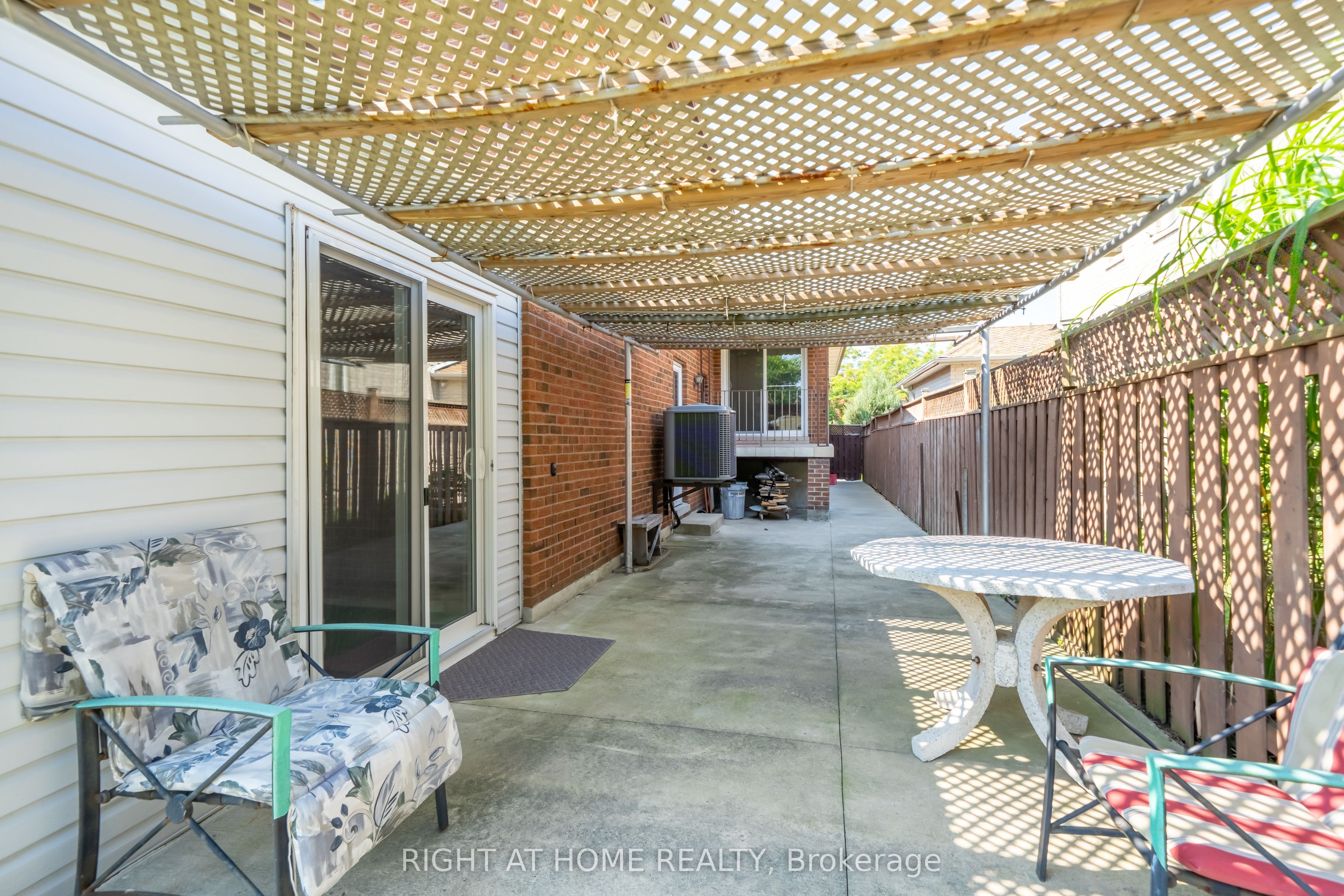 11 Timber Lane Property Photo 44