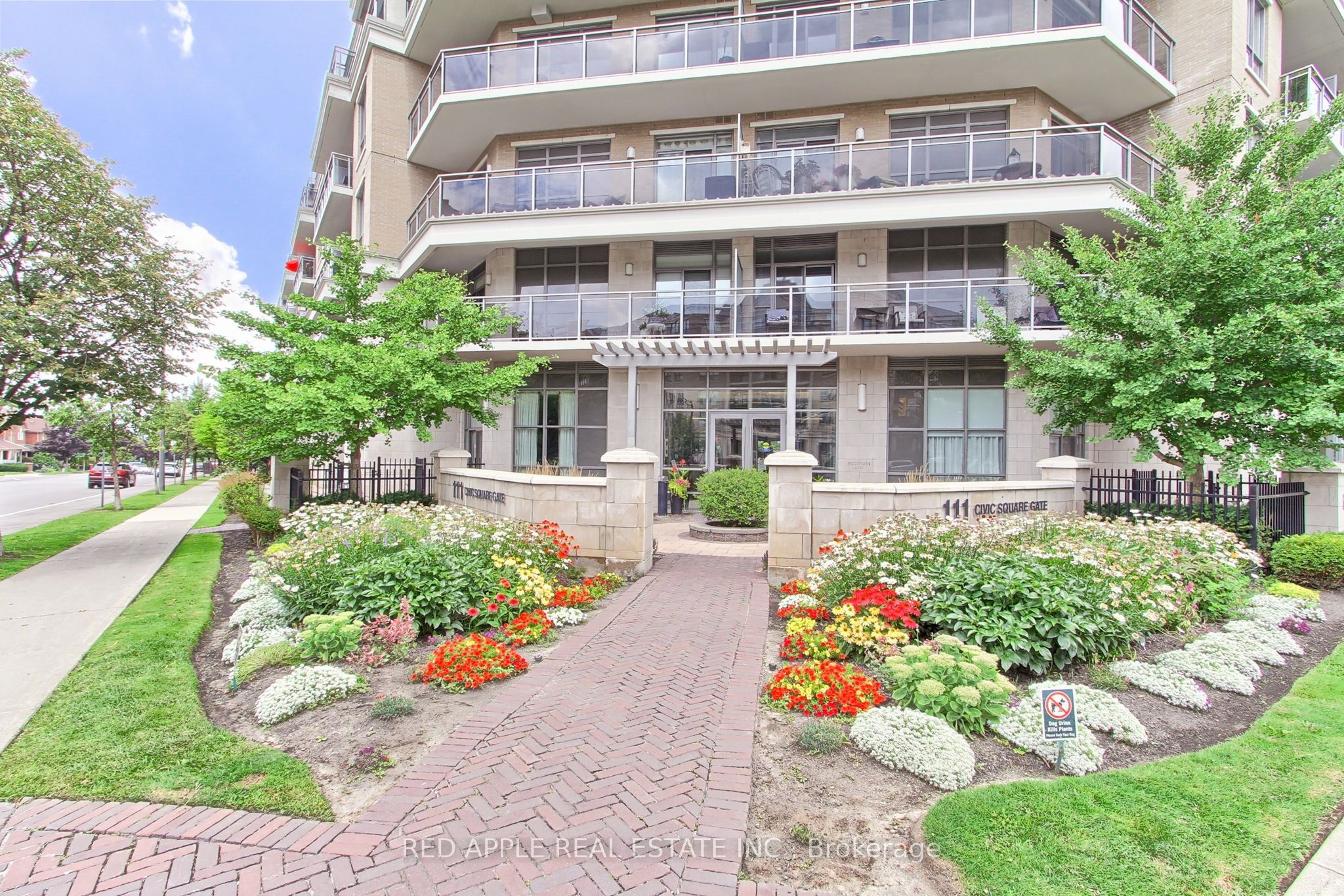 111 Civic Square Gate 519 Property Photo 3