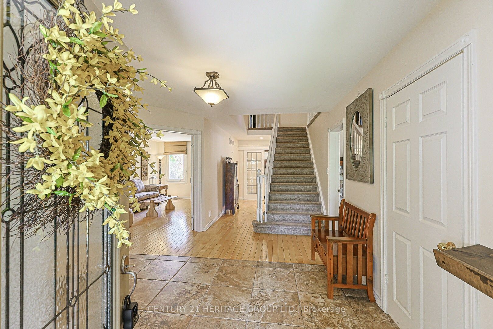 12 Gres Court Property Photo 5