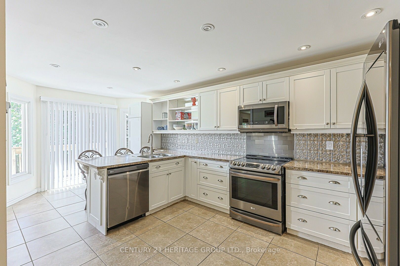 12 Gres Court Property Photo 12