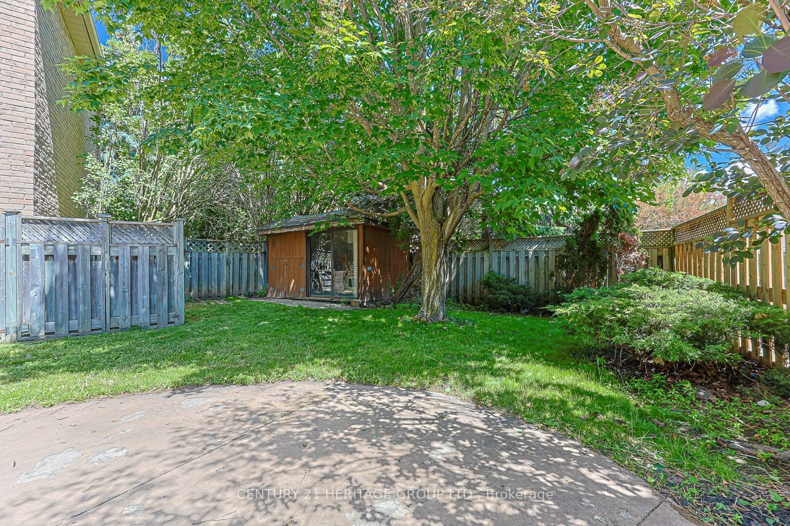 12 Gres Court Property Photo 36