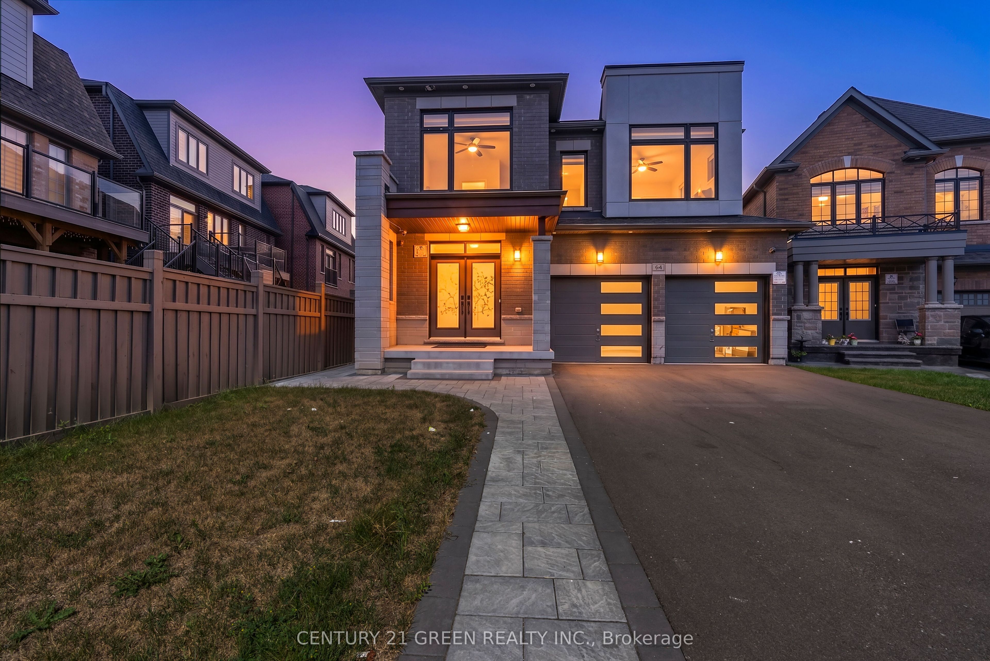 64 Coldwell Bay Circle Property Photo 1
