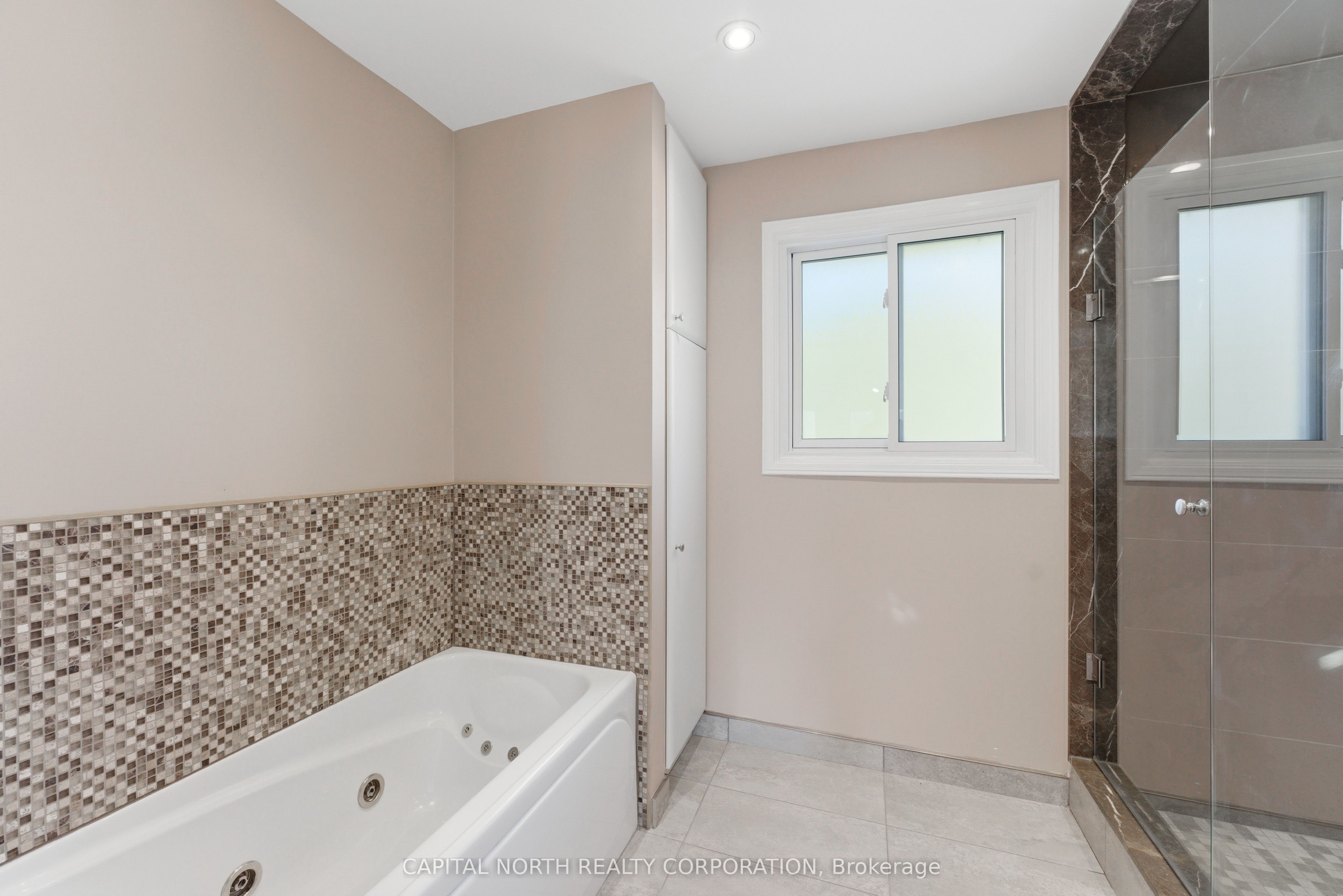 39 Waterhouse Way Property Photo 28