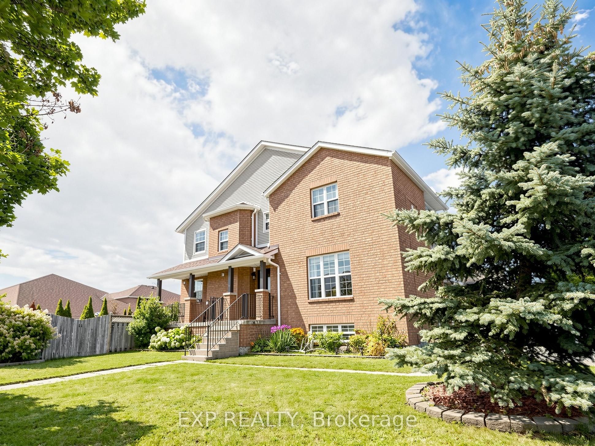 33 Wrendale Crescent Property Photo 2