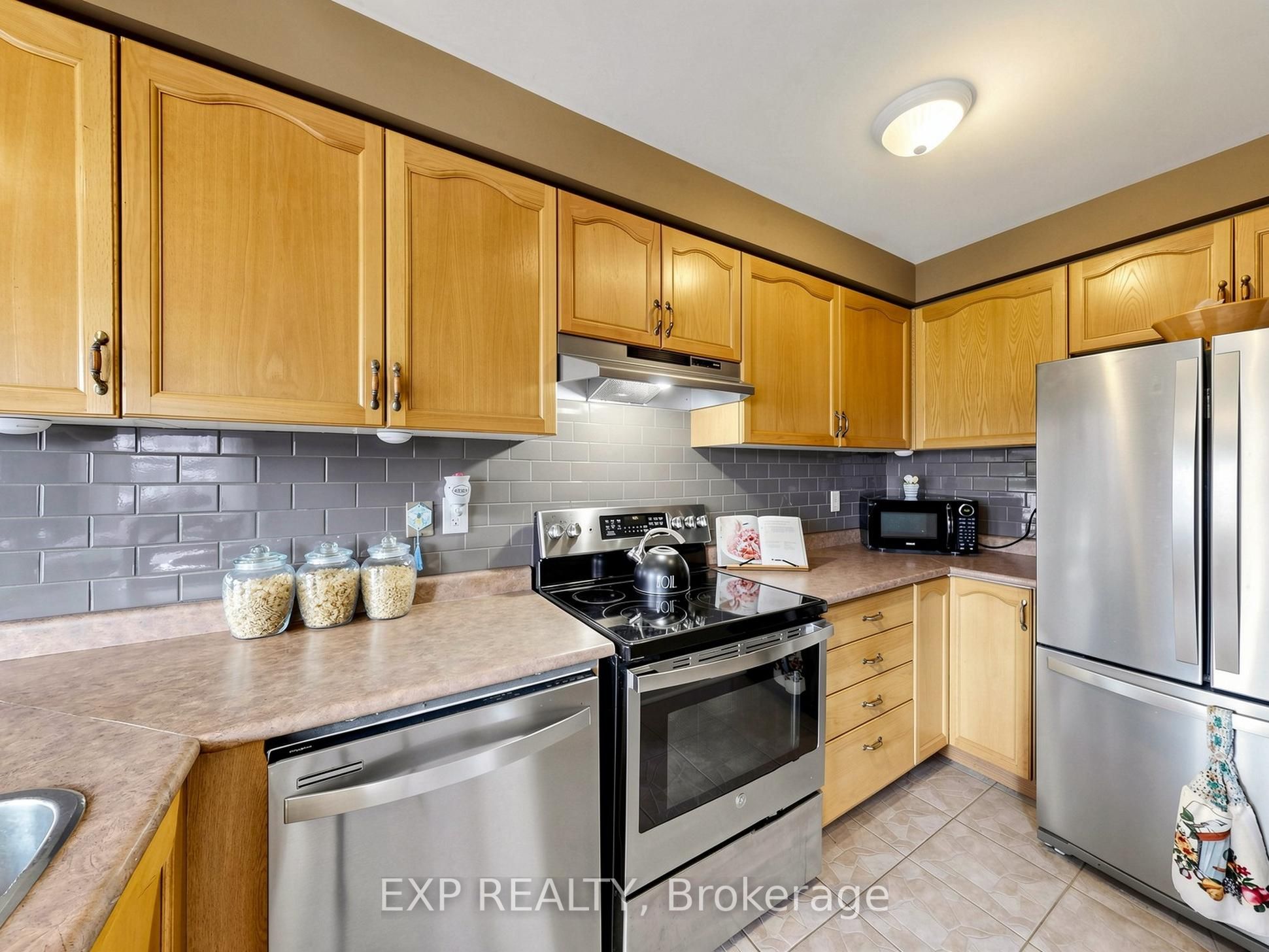 33 Wrendale Crescent Property Photo 13
