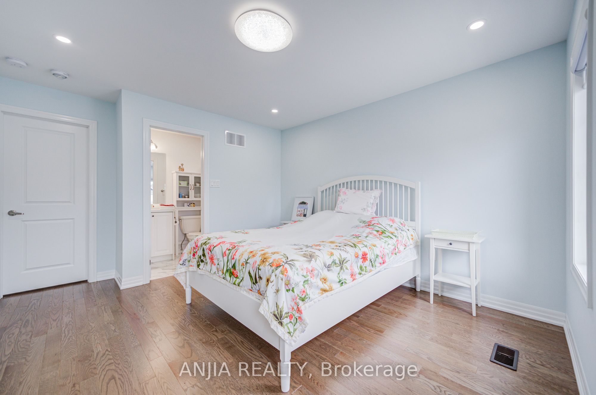 67 Furrow Street Property Photo 34
