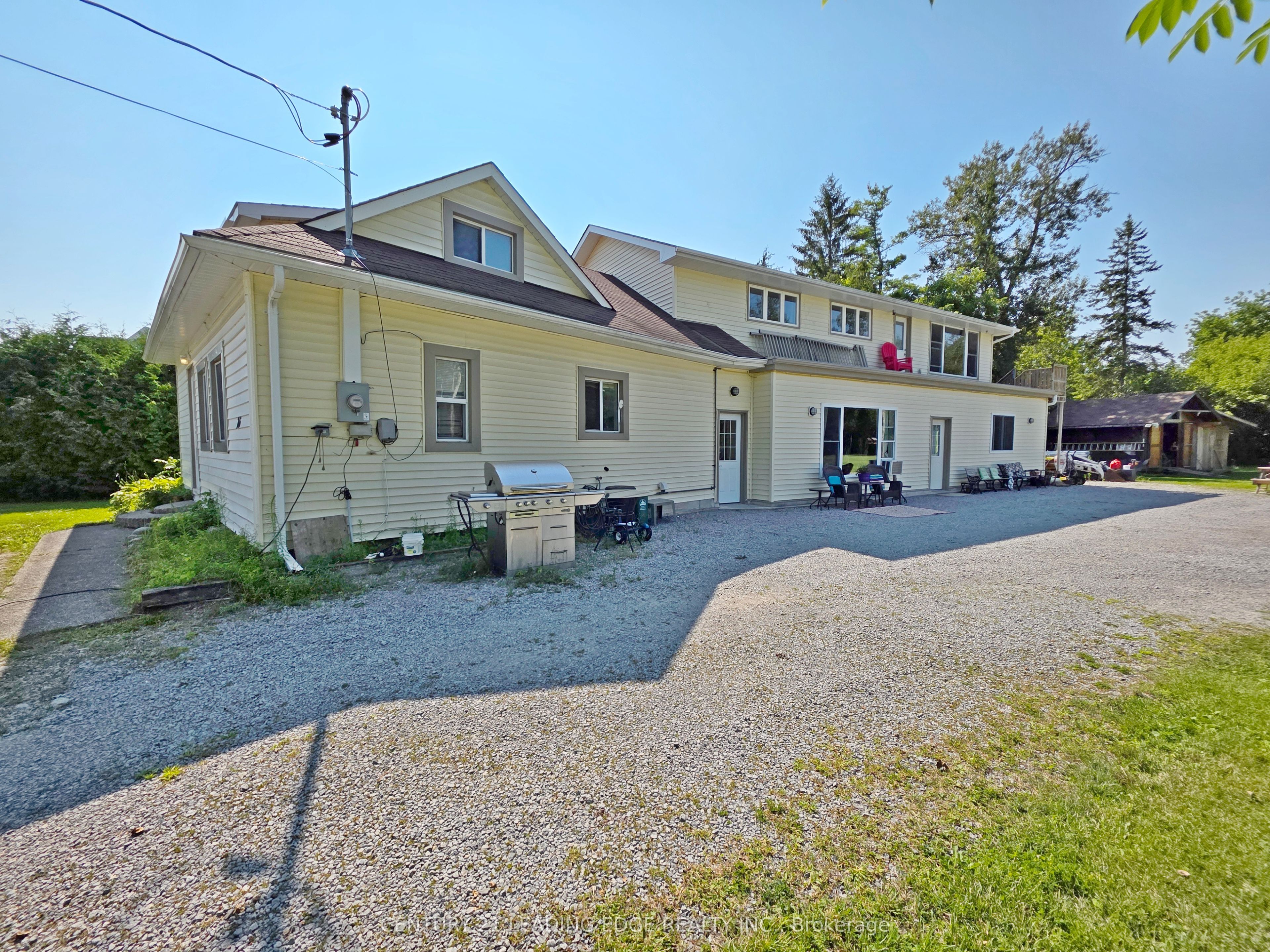 76 Market Street Property Photo 5