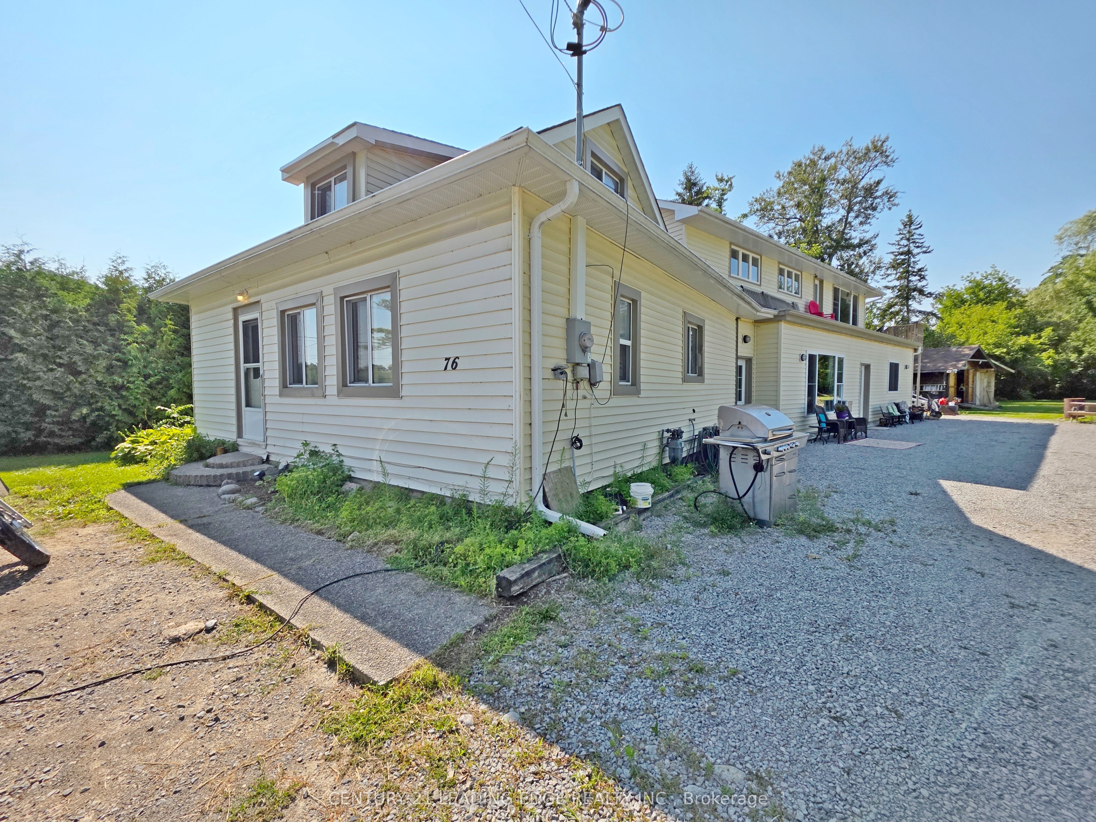 76 Market Street Property Photo 6