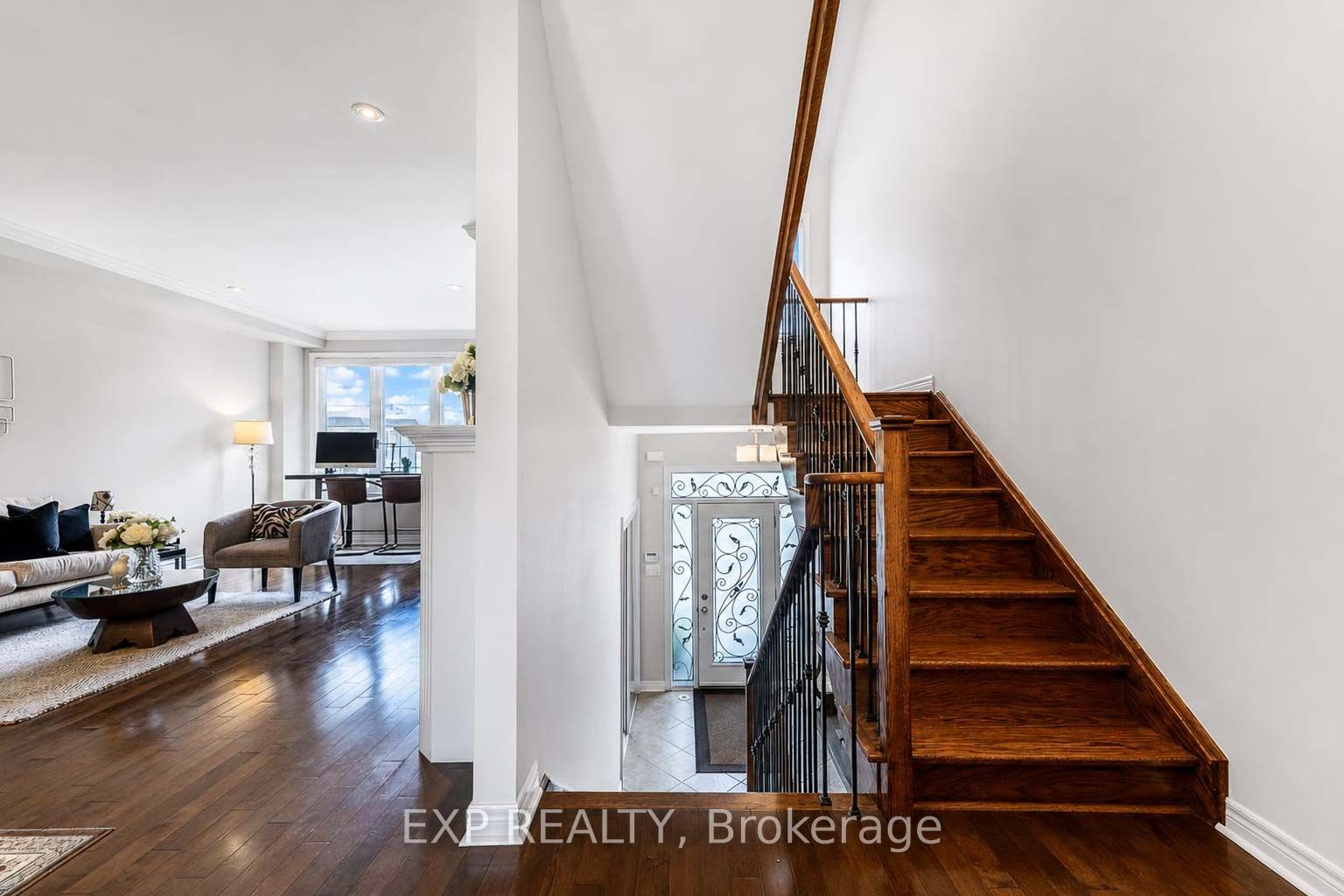 8900 Bathurst Street 9 Property Photo 12