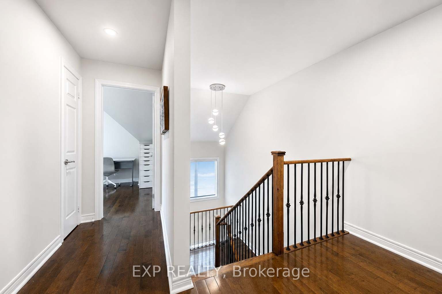8900 Bathurst Street 9 Property Photo 24